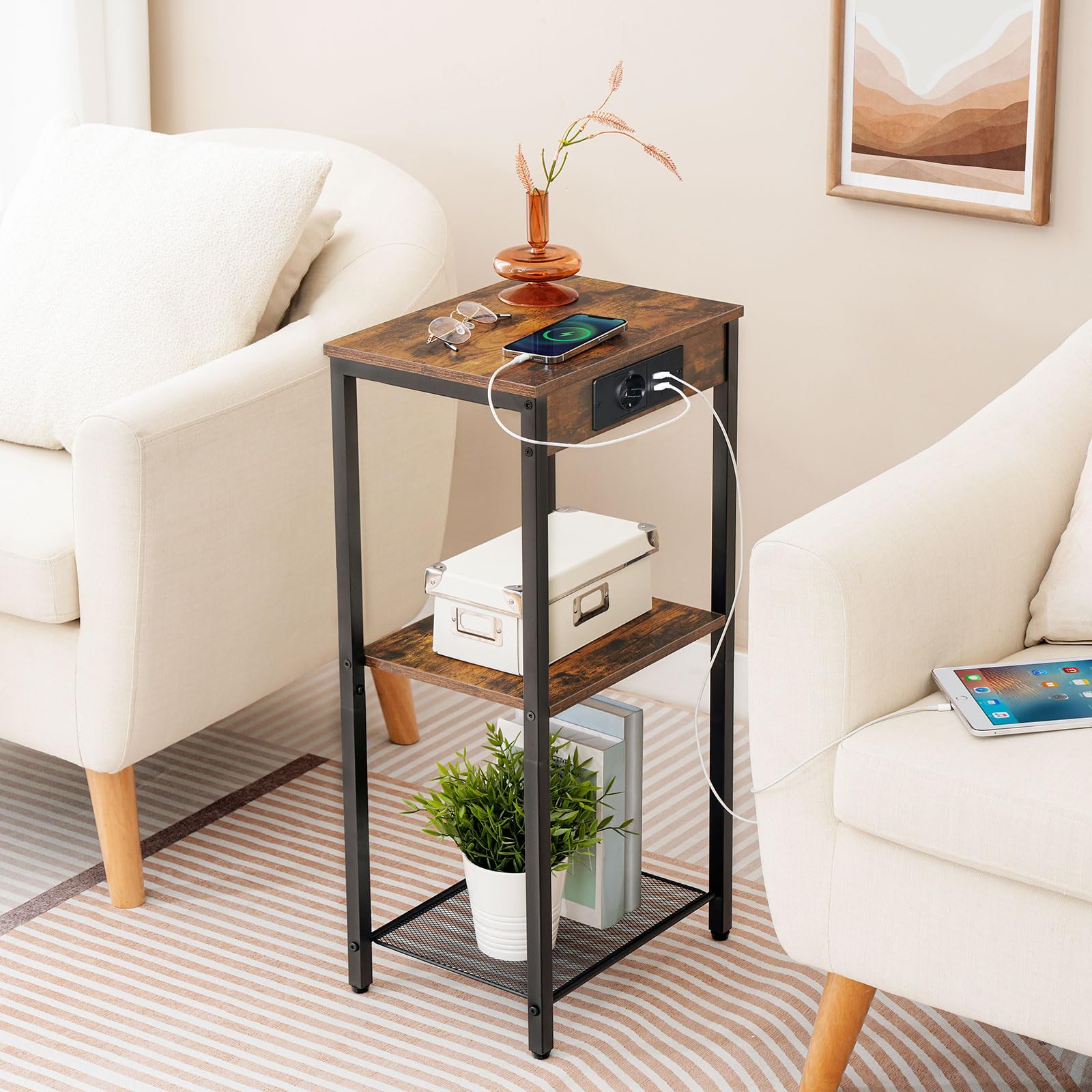 HOOBRO Mesa de Centro Alta con Base de Carga, Mesita Auxiliar de 75,5 cm, Mesa de Teléfono de 3 Estantes, Mesita de Entrada, Mesilla Alta de Noche, para Salón, Dormitorio, Marrón Vintage EBF09CDH01
