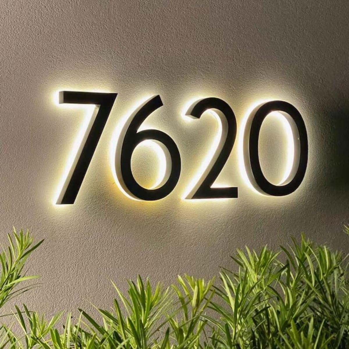 Targa con numero civico illuminato personalizzato, targa con numero civico a LED, moderna retroilluminata, decorazione per la casa all'aperto (argento, altezza 12,5 cm)