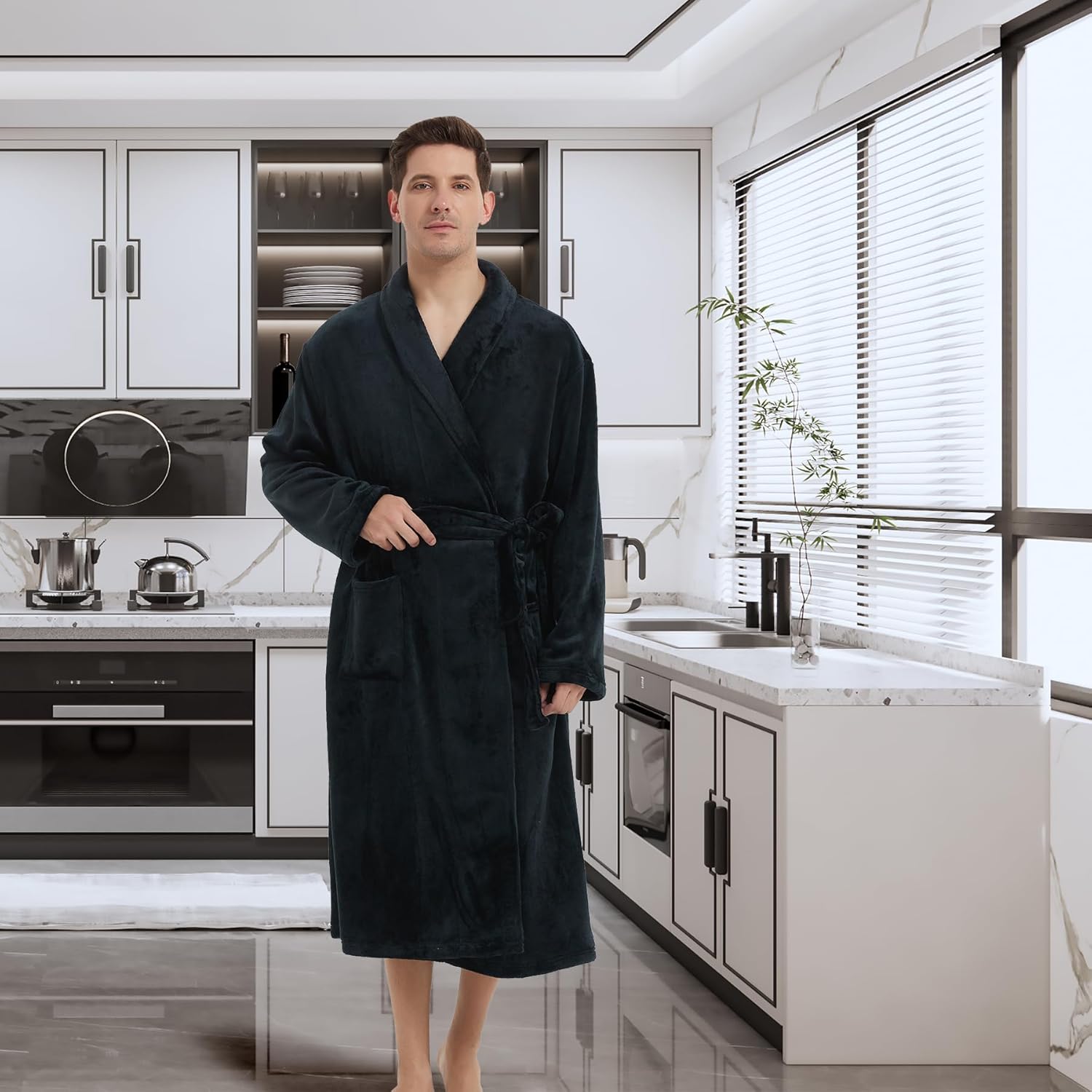 Mens Fleece Bathrobe with Shawl Collar,Soft Warm Knee Length -Mens' Plush Bathrobe- Soft Fleece Spa Bath Robe for Men - Image 5