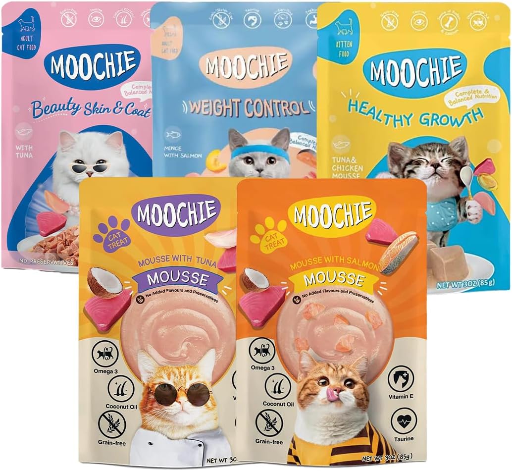 PETS EMPIRE Moochie Tasty Wet Cat Food, Grain Free Cats Gravy Meal, No Artificial Flavours Kitten Food, Non-Vegetarian Cat Foods Pouch, All Flavours Mix for Adults & Kittens (85 g Pack X 10)