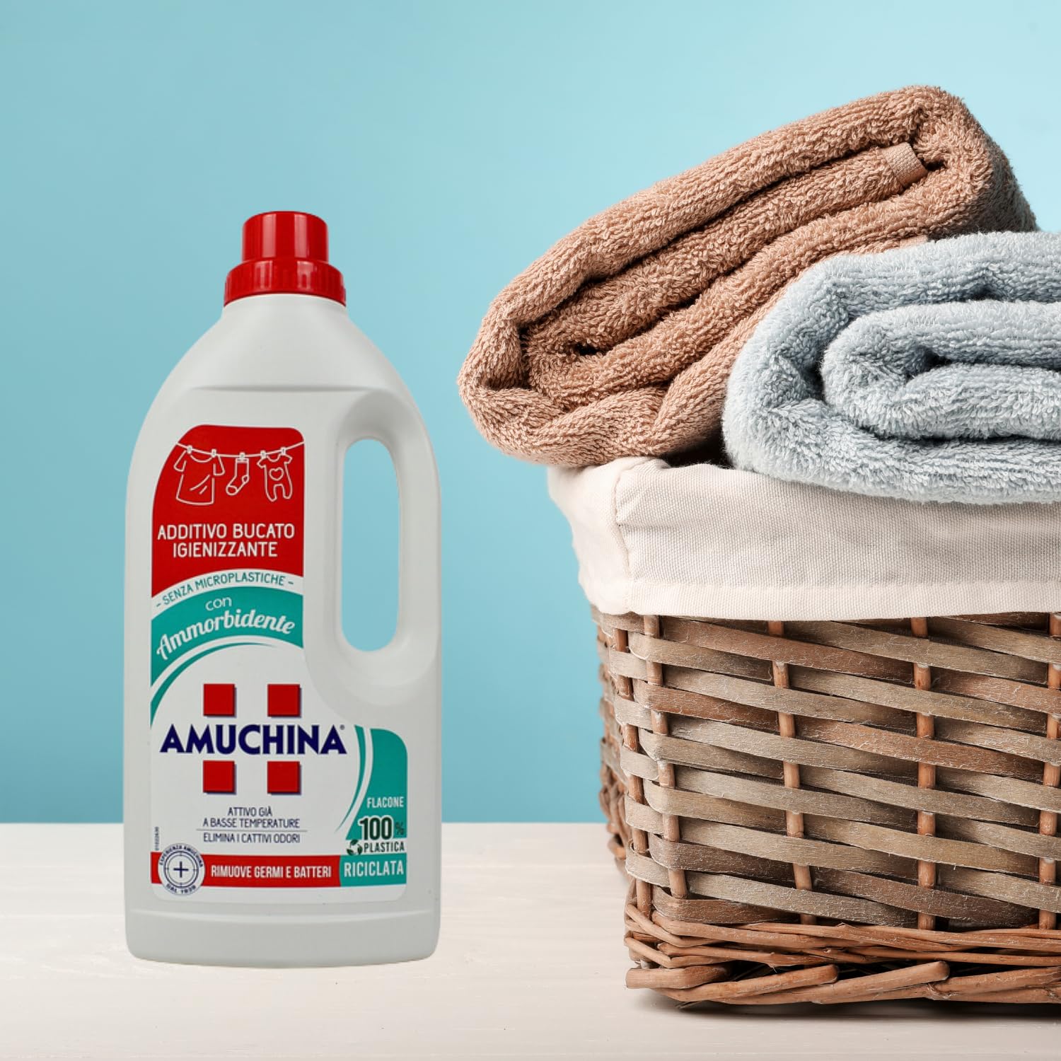 Additivo bucato igienizzante con ammorbidente – 1 Litro kit con Spugna Brandizzata SPESA & RISPARMIO Inclusa – Variazioni 4/8/12 Pezzi (4)