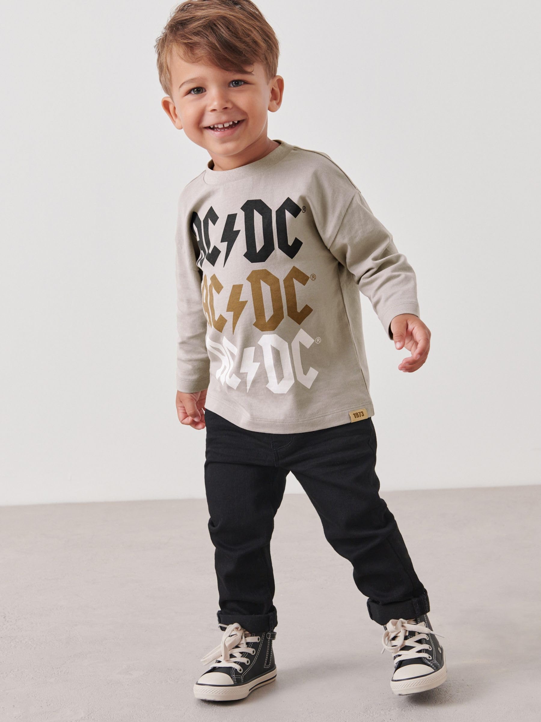 NEXT Garçon Jean Stretch Standard Confortable Noir 5 Ans-6 Ans