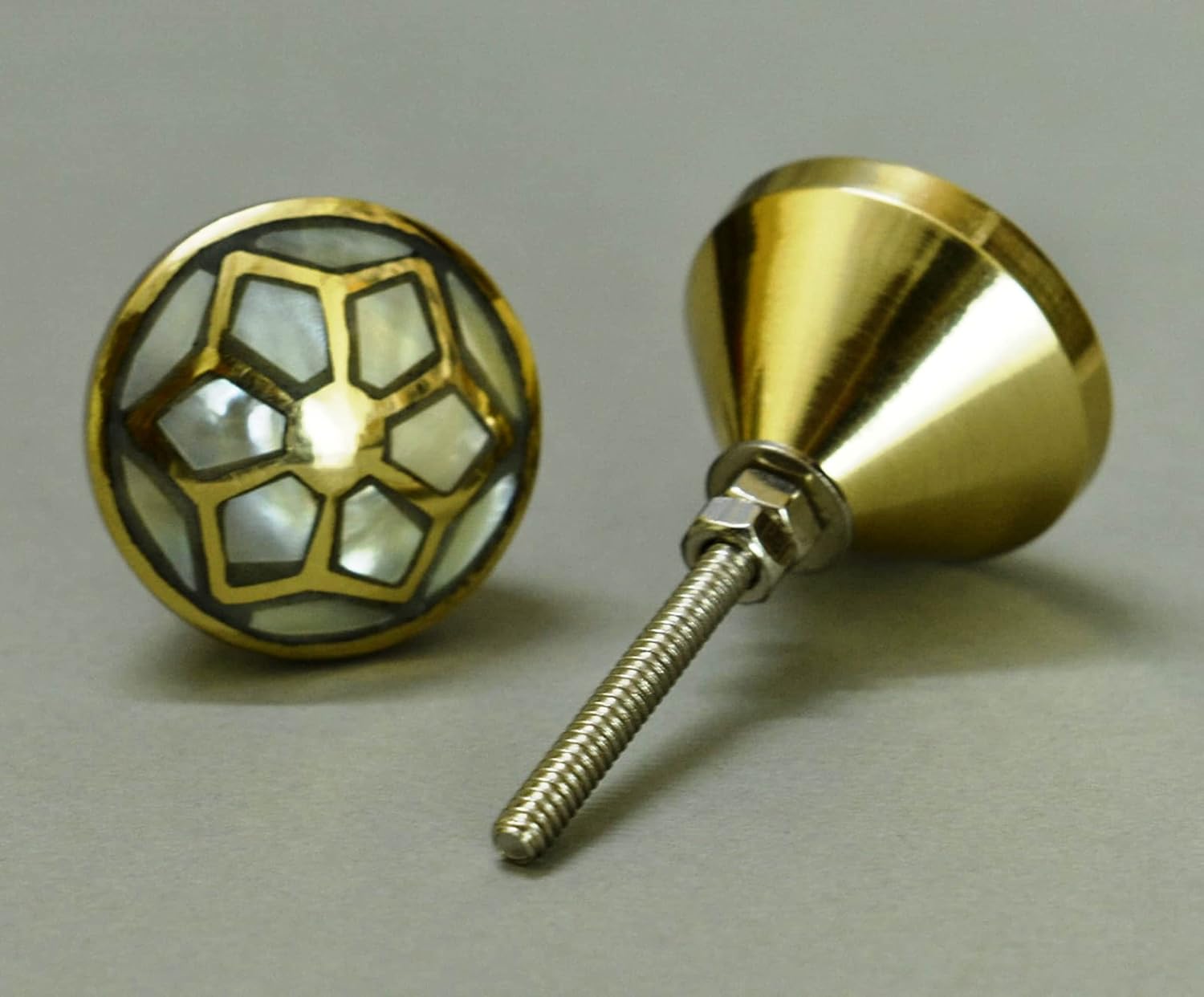 Mother of Pearl Dresser Pull Knob - Gold Contemporary Cabinet Hardware, Brass Knobs and Pulls, Kitchen Cupboard Glass Door Wardrobe and Drawers Pull (Desugn 4), Set-6