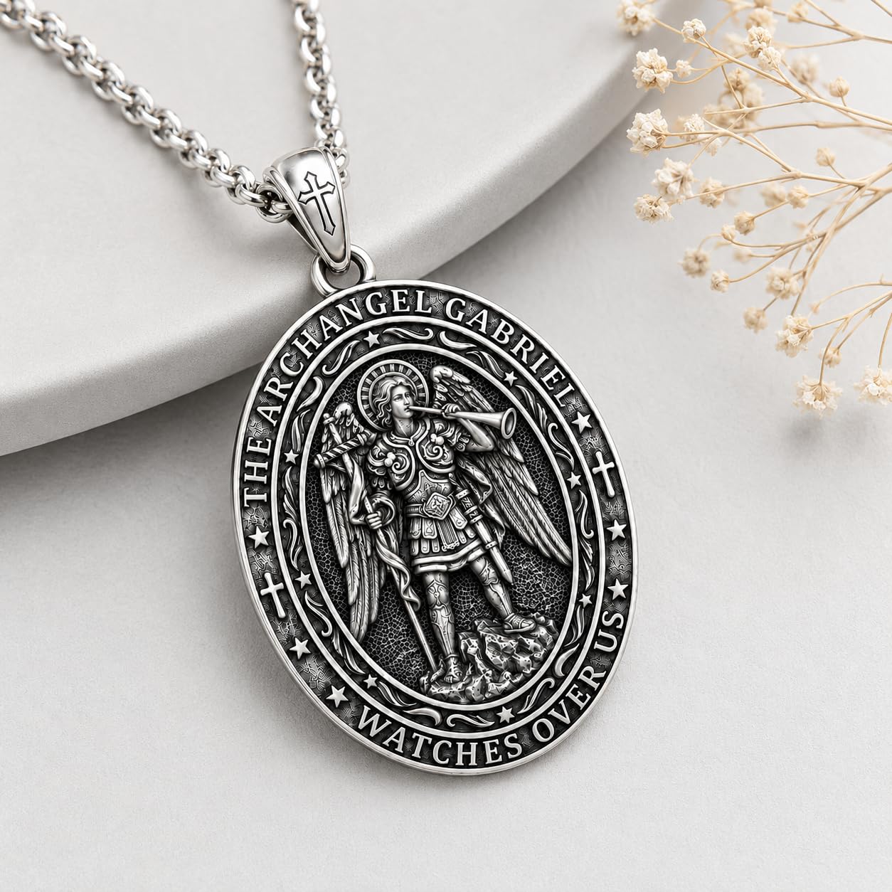 Collana con ciondolo cattolico in argento con medaglietta