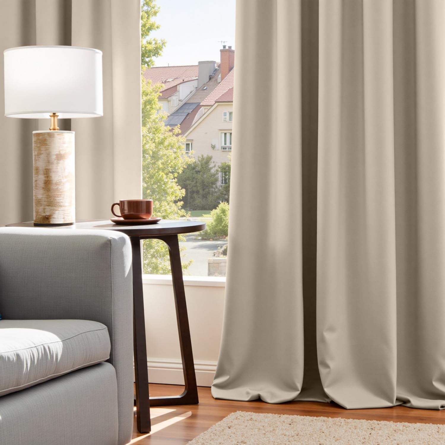Vangao Rideau Occultant avec Oeillets Salon Fenetre Chambre Rideaux Thermiques avec Œillets 140L x 175H cm Lot de 2 Passe Tringle Opaque Moderne Interieur Anti-Bruit et UV, Beige