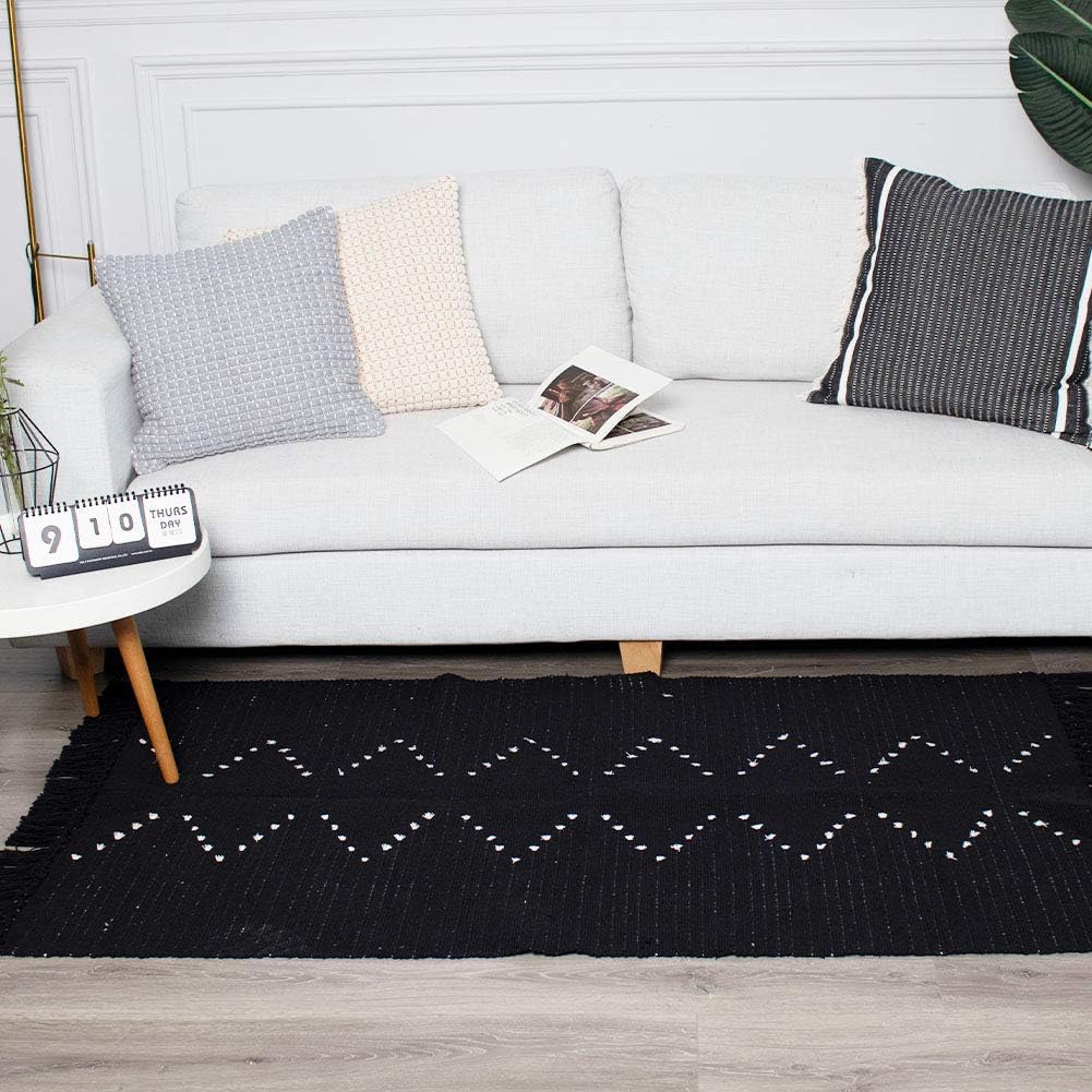 idee-home Boho Rug, Boho Kitchen Rug Runner Washable, Boho Bathroom Rug Woven Small Cotton Bohemian Tribal Farmhouse Tassels Bedroom Hallway Moroccan Bath Mat 3'x5', Black