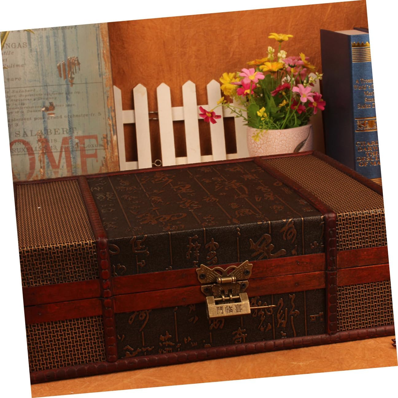 Large Wooden Keepsake Box Decorative Storage Box Lid for Jewelry Desktop Sundries and Documents