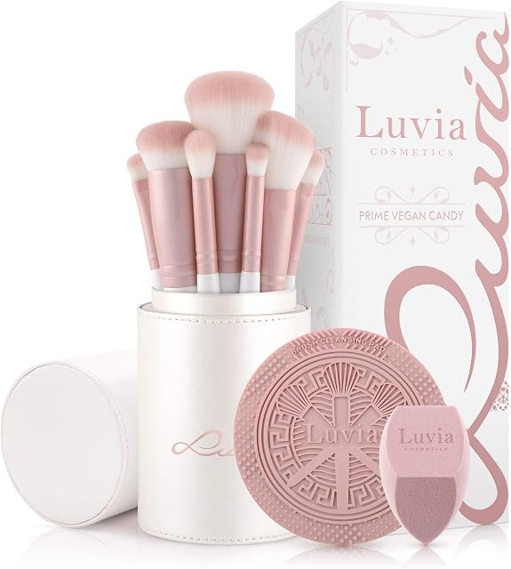 Zestaw pędzli do makijażu Luvia, Prime Vegan Pro - Candy, 7 pędzli do makijażu, w tym pojemnik na pędzle, gąbka do blendowania i mata do czyszczenia pędzli kosmetycznych, w kolorze perłowym i różowym