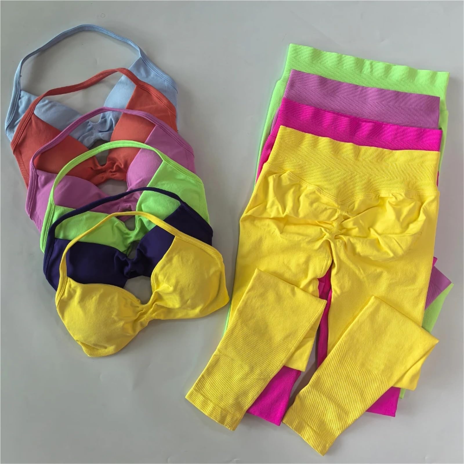 Conjunto de 2 Piezas for Mujer, Sujetador Yoga con Tiras, Top Deportivo, Conjunto Mallas Entrenamiento, Gimnasio sin Costuras, Ropa Deportiva