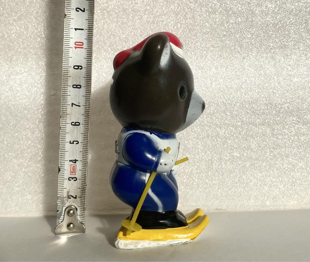 Amazon.co.jp: たくぎん くま 熊 ソフビ 貯金箱 スキー : おもちゃ