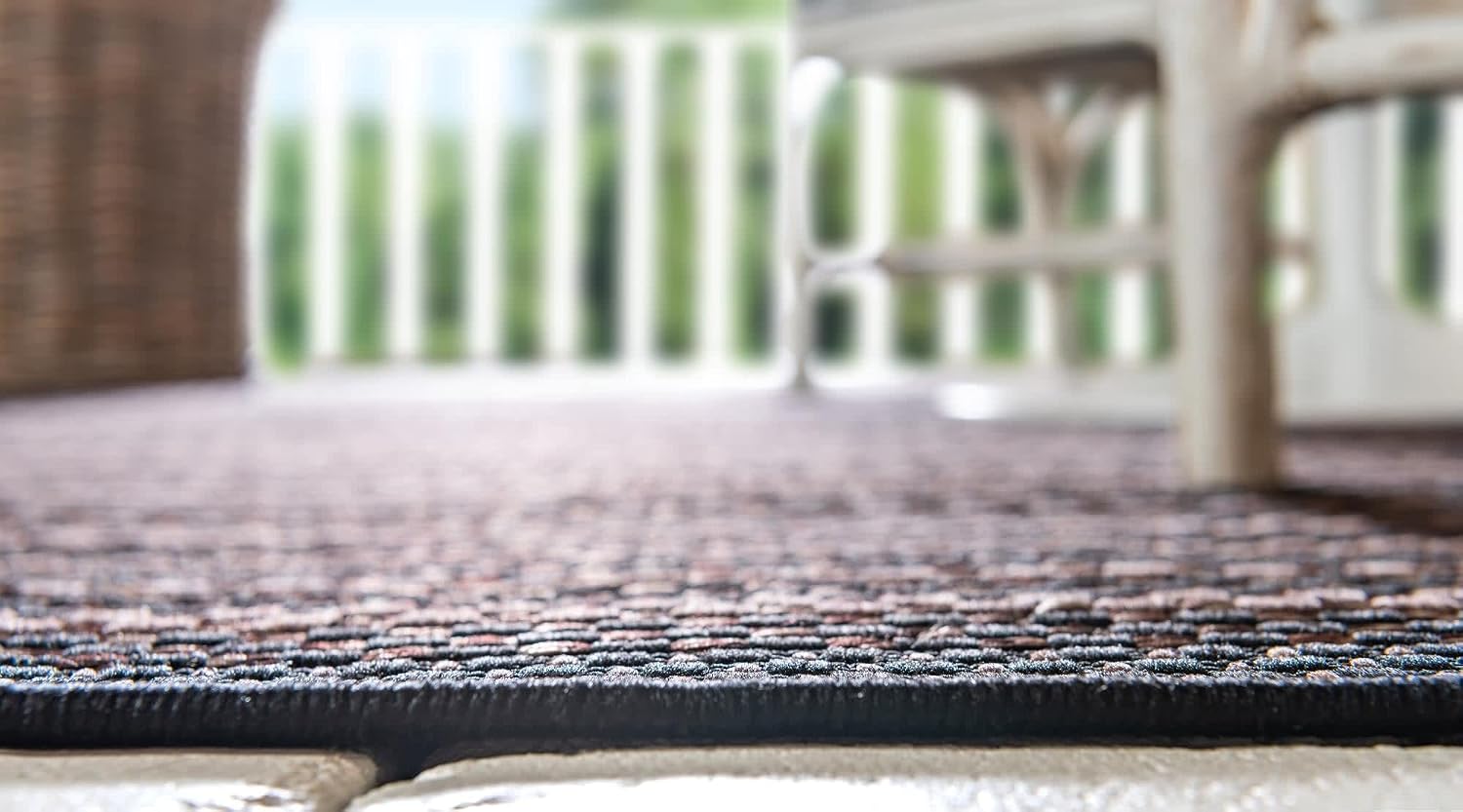 Unique Loom Outdoor Border Collection Area Rug - Checkered (7' 1" x 10' Rectangle, Brown/ Black)