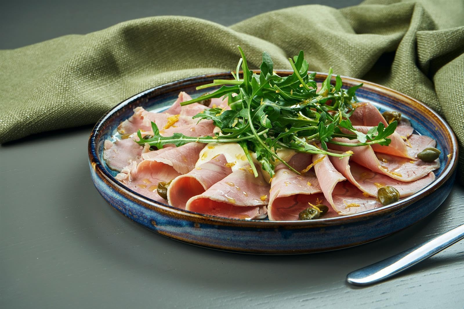PRIBO KAPERN-BEEREN MIT STIEL - 6x 400g Glas - eingelegt in Salz, Kapern-Äpfel, passend zu Tapas und Antipasti-Tellern, Früchte des Kapernstrauchs