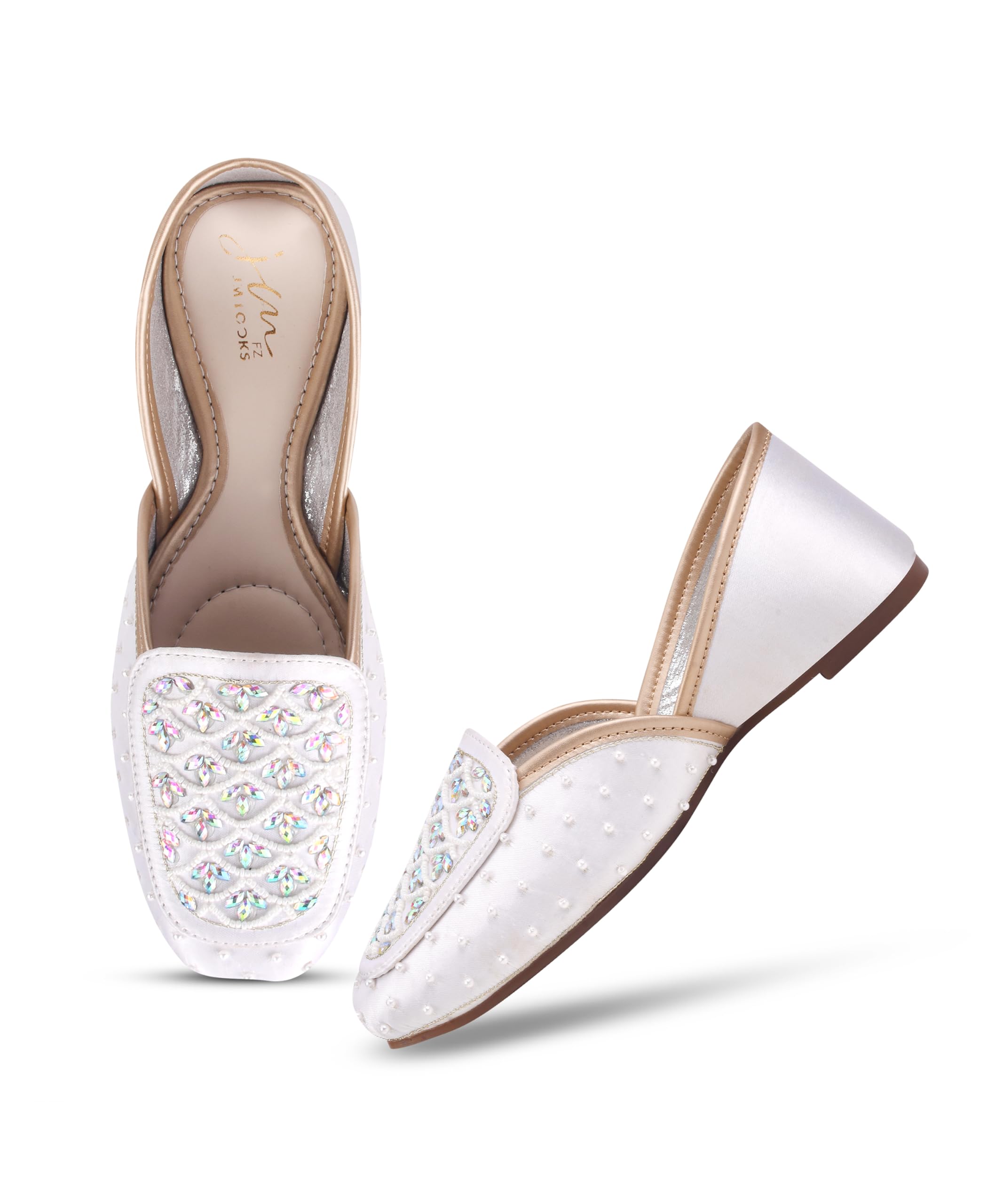 Women’s Embellished Ethnic Jutti | Handcrafted Bridal Mojari with Pearl & Stone Work-image-39