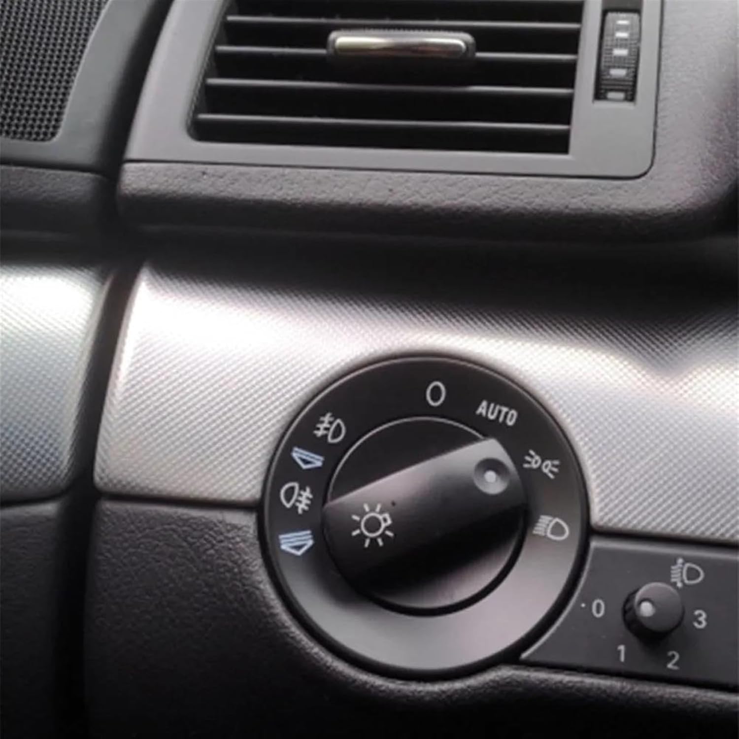 Fog Light Switch Compatible with A4 B6 B7 S4 2004-2005 Car Accessories Headlight Control Switch Knob Fog Light Headlight Fog Light Switch Control Button 8E0941531B