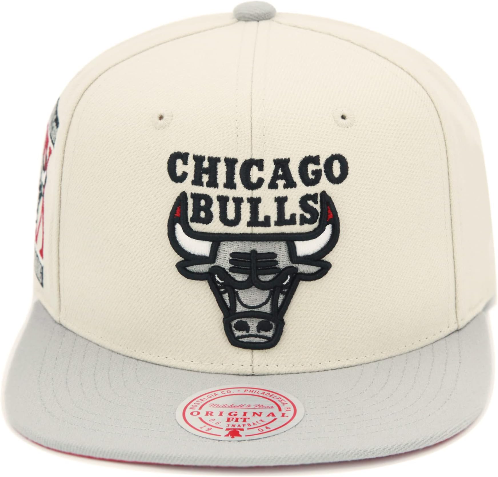 Mitchell & Ness Chicago Bulls NBA Chiment Snapback Hat Cap - Off White/Grey