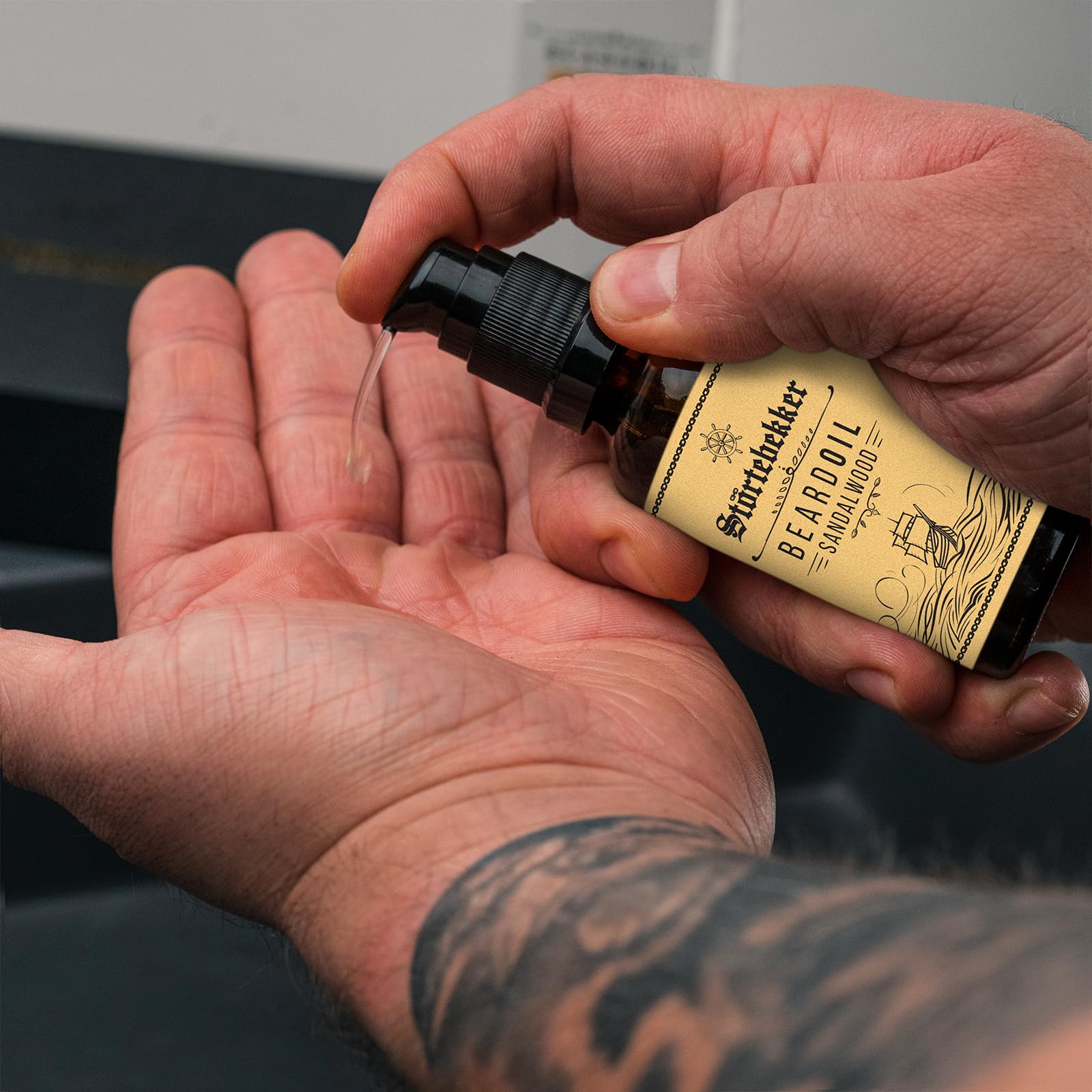Störtebekker® Premium Anti Juckreiz Set - Hochwertiges Bartpflege Set für Männer - mit Bartöl Sandelholz, Bartbalm, Bartbürste, Bartshampoo - tägliche Bartpflege gegen Juckreiz - Geschenkidee Herren