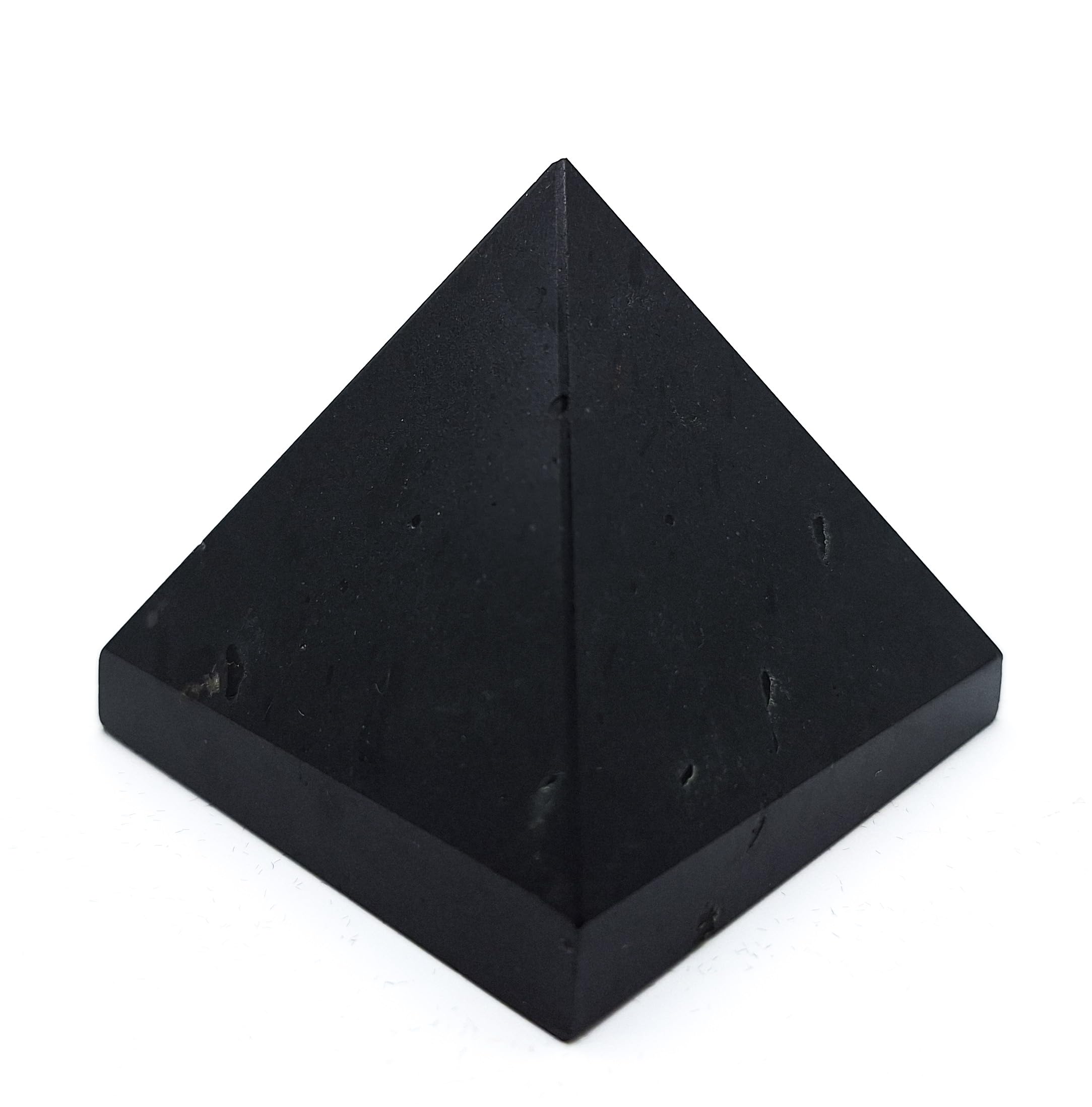 Piedra curativa hecha a mano con forma de pirámide de turmalina negra (aprox. 5 x 5 x 5 cm, 120 g), protección de la suerte, energía, esotérico, meditación, magia