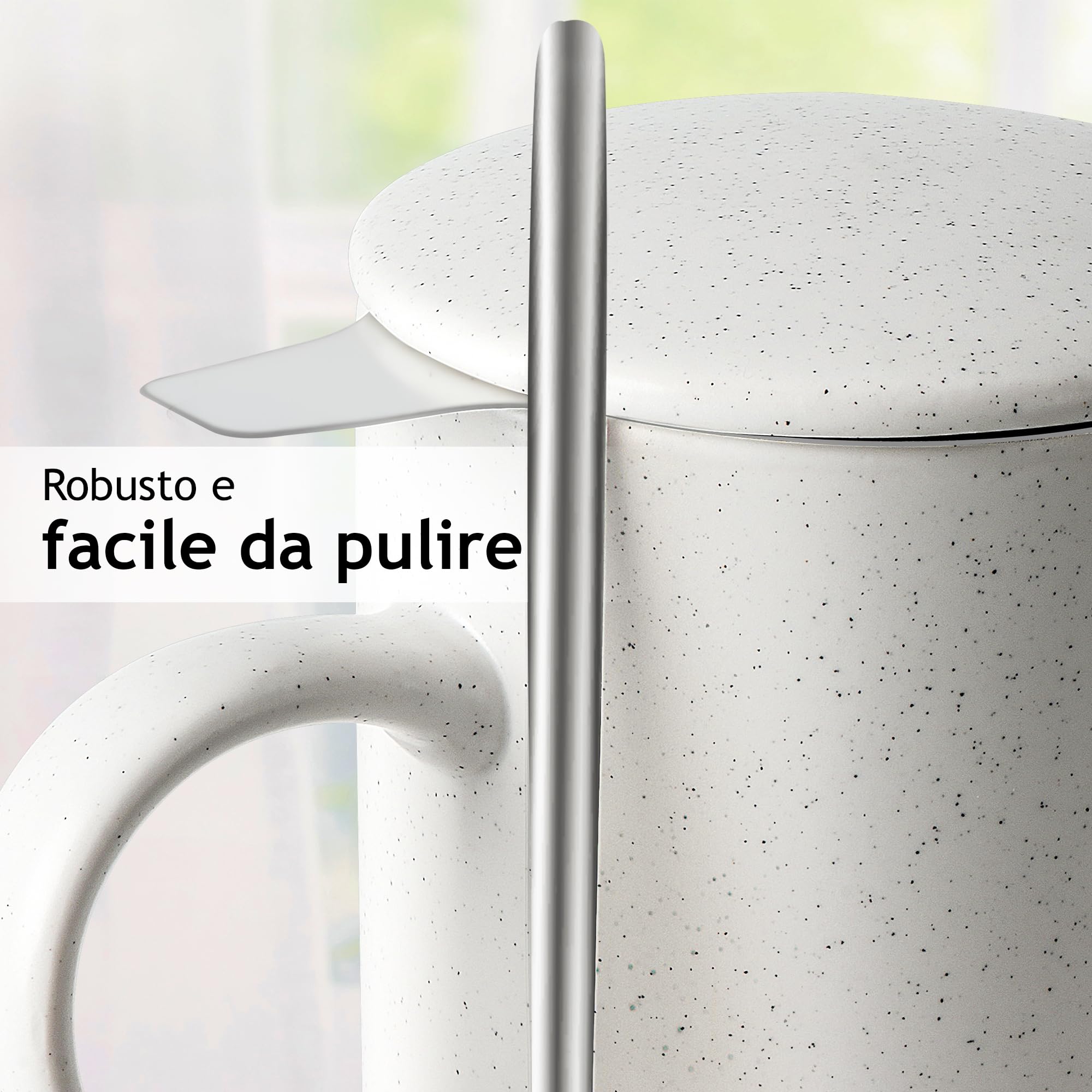 MIAMIO - Set di tazze da tè 2 x 500 ml con infusore e coperchio/Tazza da tè in ceramica con infusore e cucchiaio per la macerazione del tè in foglie, regali per gli amanti del tè (Verde scuro)
