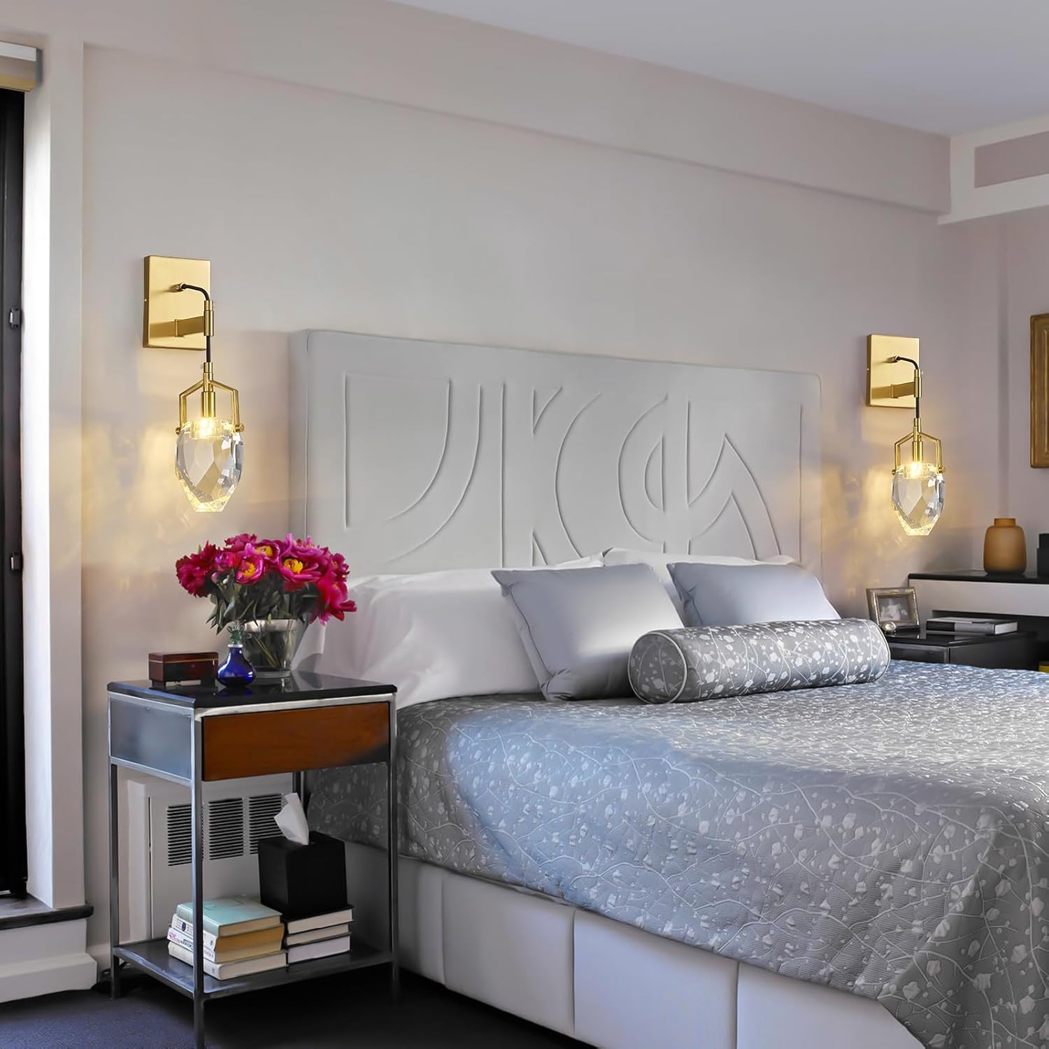 Modern Crystal Wall Sconces Gold Wall Lights Indoor Wall Lighting Indoor Bedside Wall Lamp Bathroom Vanity Lighting Fixture for Bedroom Living Room Corridor Stairs