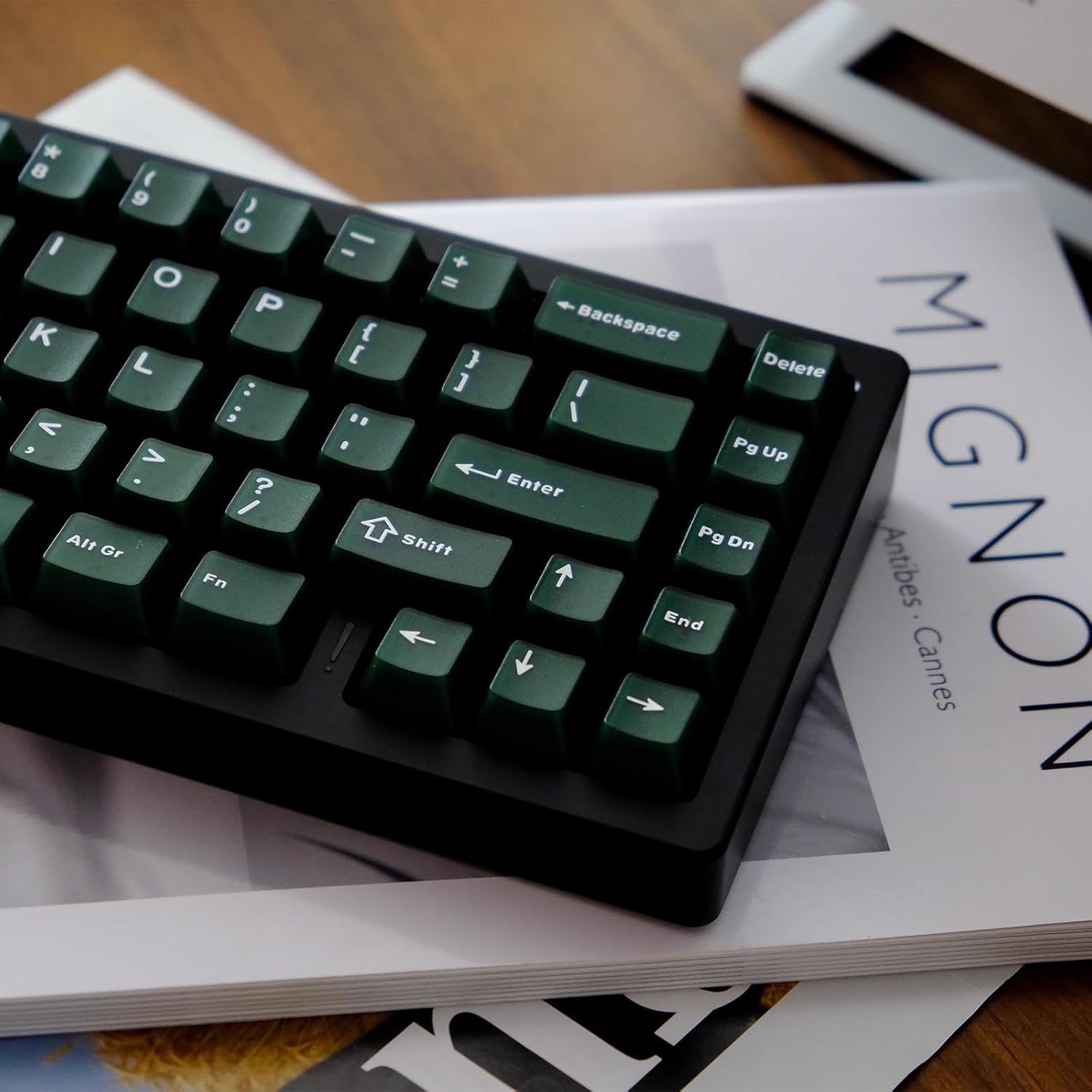 Sumgsn 114 Keys Custom Translucent Double Shot Keycaps Cherry Profile Emeral Green Keycaps Set Fit for Cherry Mx Switches Mechanical Keyboard