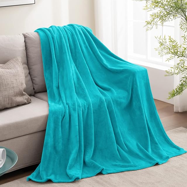 BEDELITE Fleece Blanket Teal Throw for Sofa & Bed, Plush Cosy Fuzzy Blanket Single/Travel, Super Soft and Warm Fluffy Blanket for Winter and Spring, 127 x 152cm