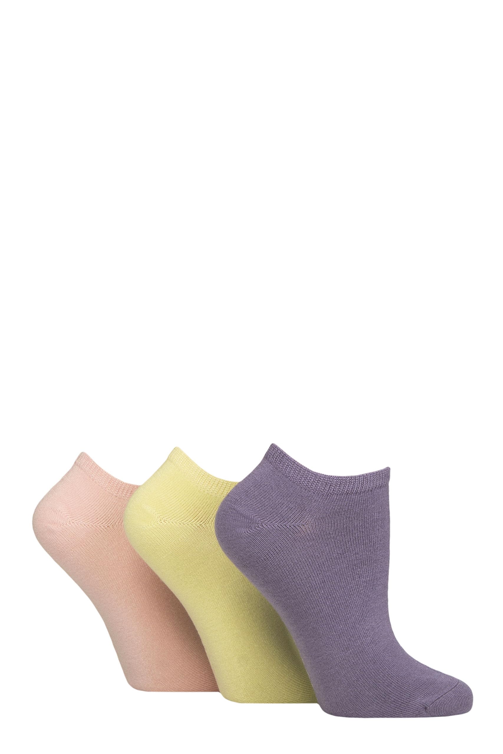 SockShop Women's Bamboo Trainer Liners - Short Socks, Low, Plain, Patterned, Soft & Breathable, Cooling, Multipack of 3 Size 4-8 (UK, Numeric, 4, 8, Regular, Regular, Sicilian Blush Plain)