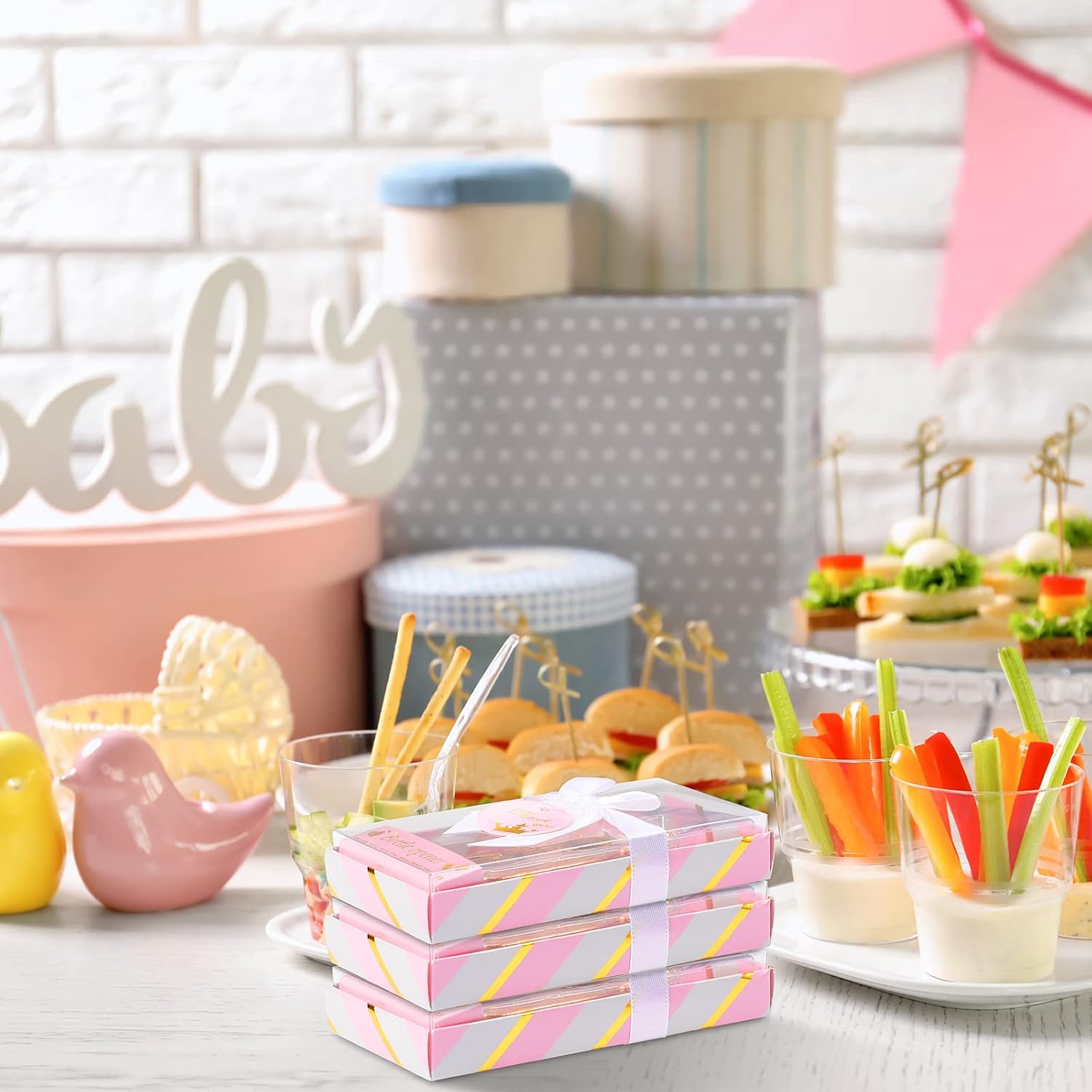 Chengu 50 Pieces Bottle Opener Baby Shower Favor Cute Bottles Baby Shower Souvenirs for Guest Prize Party Winner Boy or Girl Gender Reveal Thank You Present Party Decoration Supplies(Pink Box)