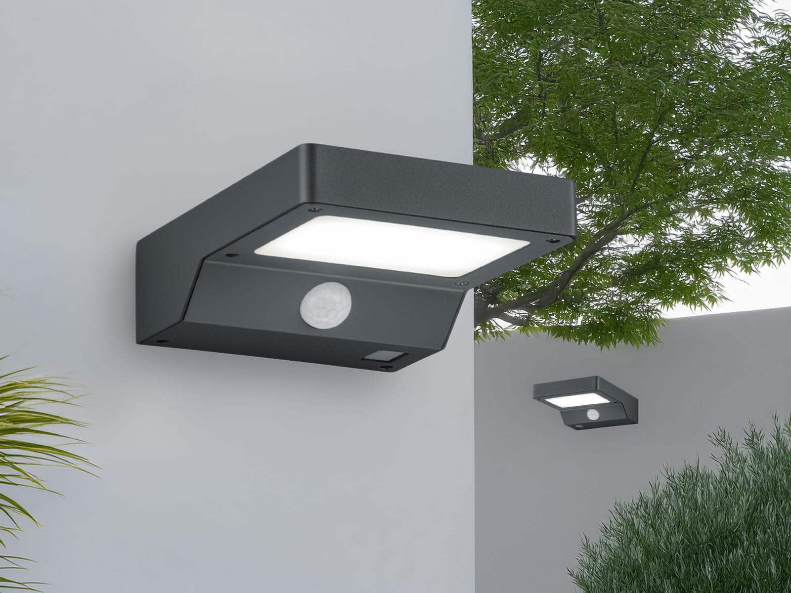 Zestaw 2 lamp solarnych na zewnątrz z czujnikiem ruchu, szerokość 12,5 cm