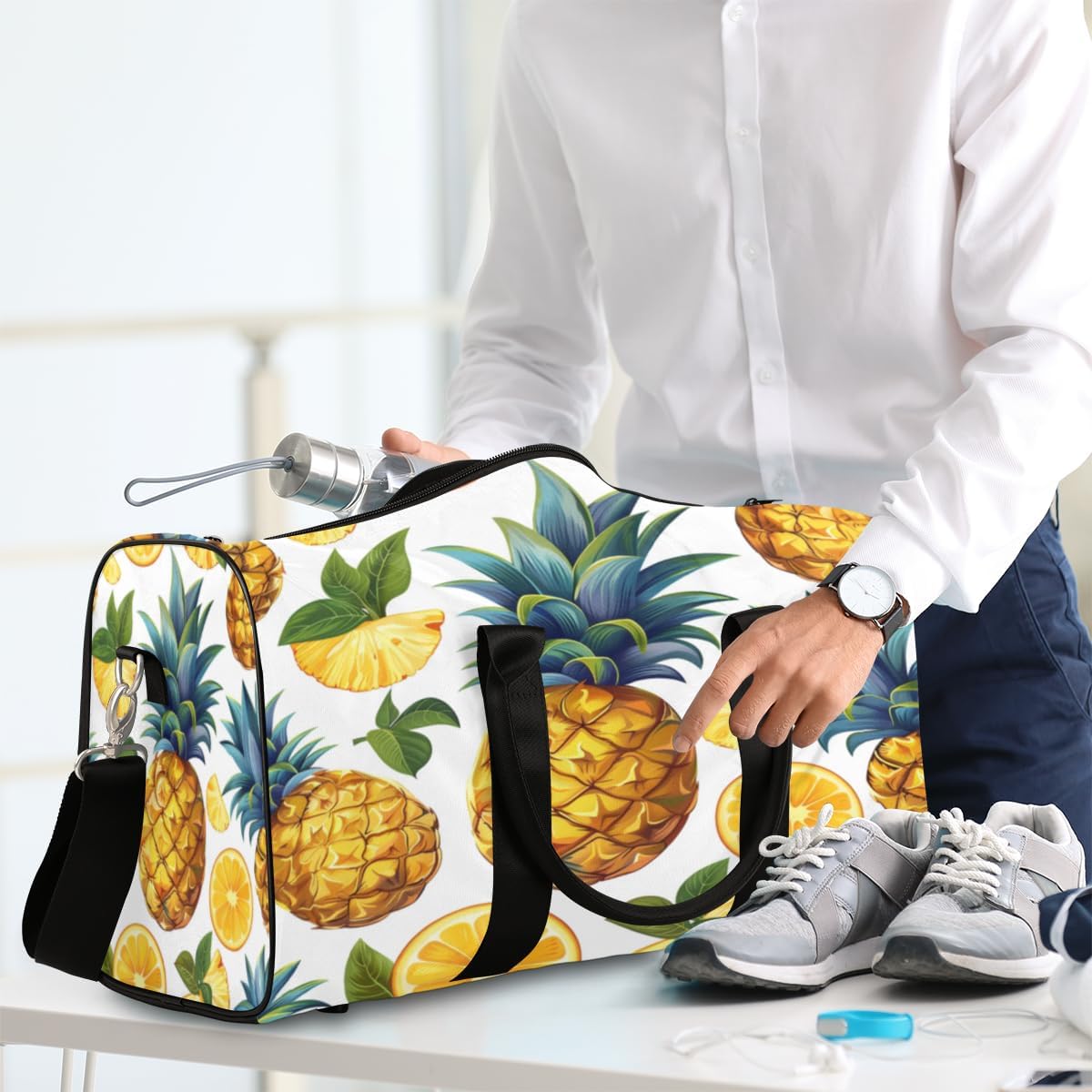 Pineapple Travel Duffel Bag for Women Men Large Capacity Overnight Weekender Bags for Lightweight Waterproof Sport Gym Bag for Workout Yoga Swim