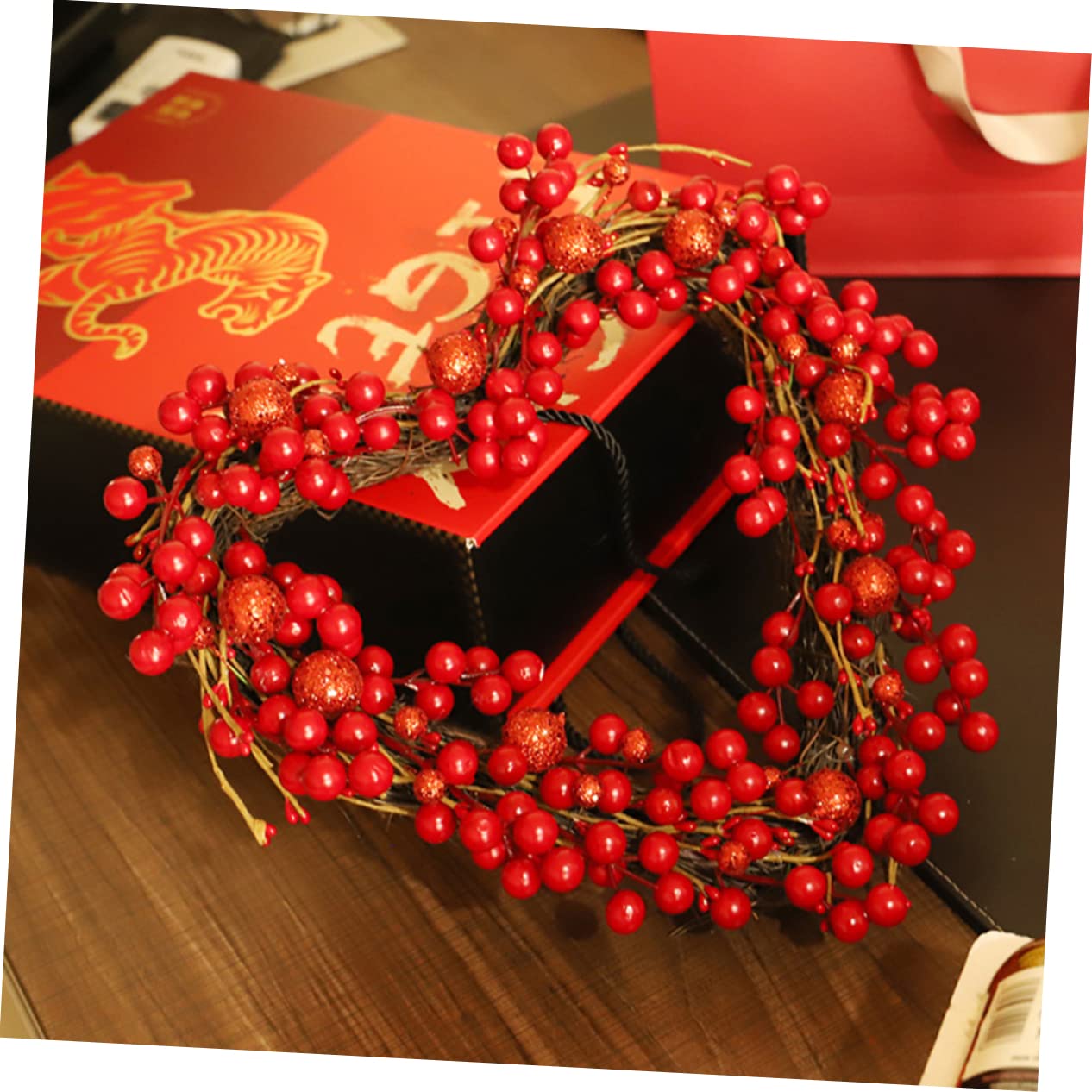 Roter Beeren Kranz Aus Rattan Für Valentinstag Herzförmige Dekoration Für Haustür Romantischer Wandschmuck Für Hochzeiten Und Partys