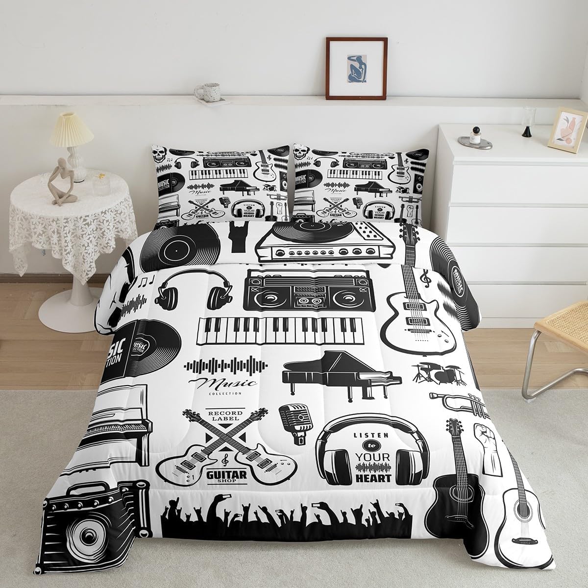 Erosebridal Classical Piano Comforter Set Musical Instruments Bedding Set Queen, Black and White Bedding Comforter Sets Vintage Radio Vinyl Record Duvet Insert, Microphone Headset Down Comforter 3pcs