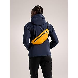 Amazon.co.jp: Arc'teryx Granville クロスボディバッグ | 万能