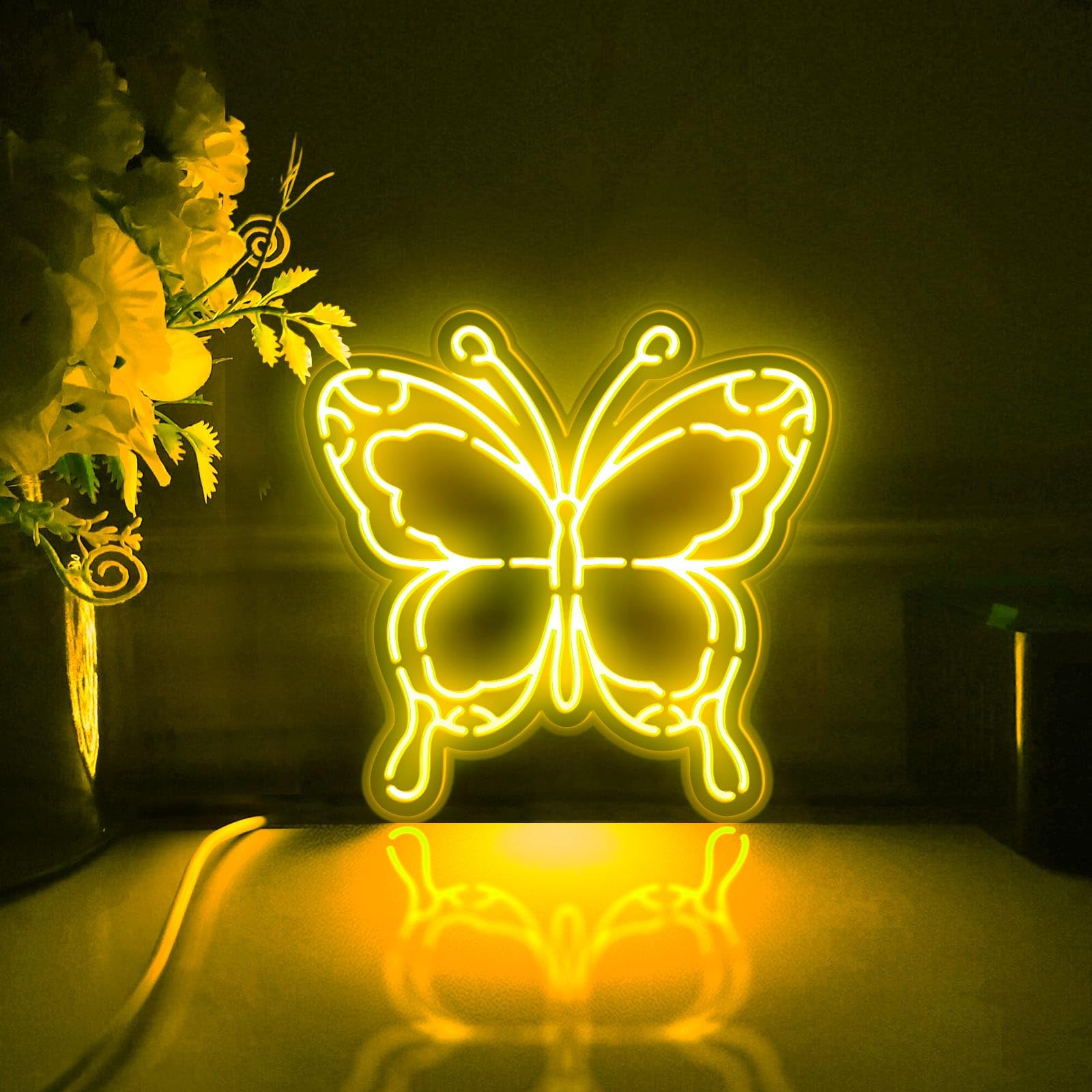 Bella scatola luminosa a LED a forma di farfalla, decorazione artistica da parete, cartello luminoso, decorazioni da scrivania, regalo per gli amanti della natura, appassionati di insetti (RGB