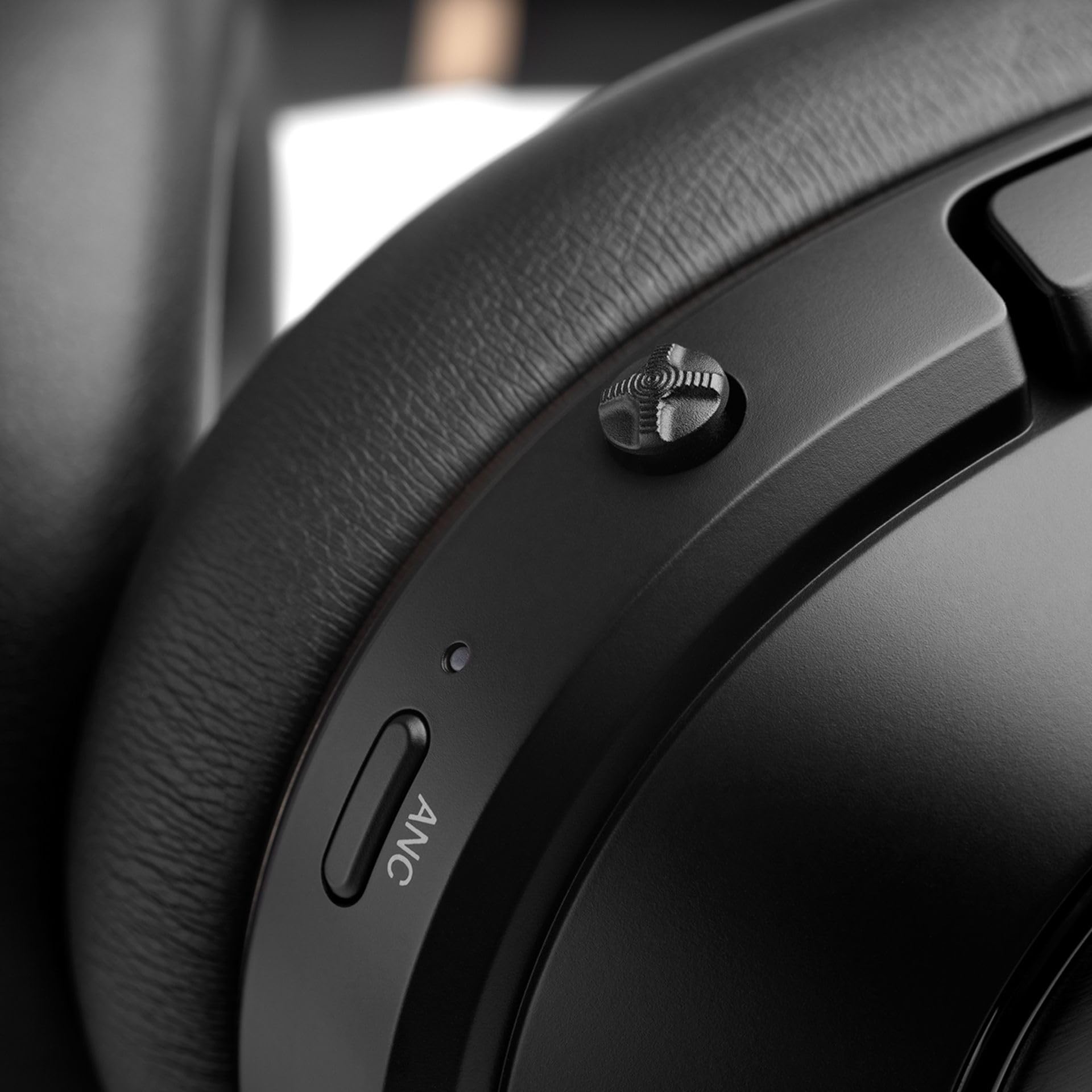 Teufel REAL BLUE PRO Cuffie Over-Ear Wireless Bluetooth con Cancellazione Attiva del Rumore ANC, con una lunga durata della batteria (56 ore) e Ricarica rapida, Personalizzazione Mimi Sound - nero