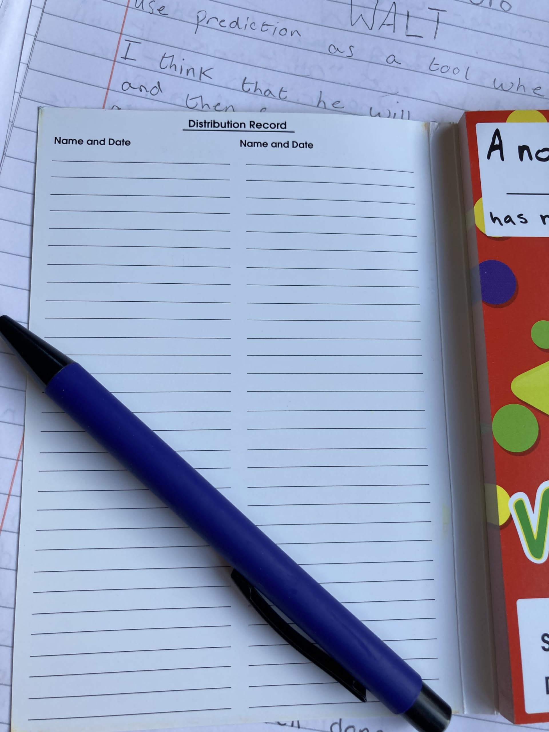SuperStickers 'Utterly Brilliant - Well Done' Teacher Praise Note Pad | 60 Sheets, A6 Size