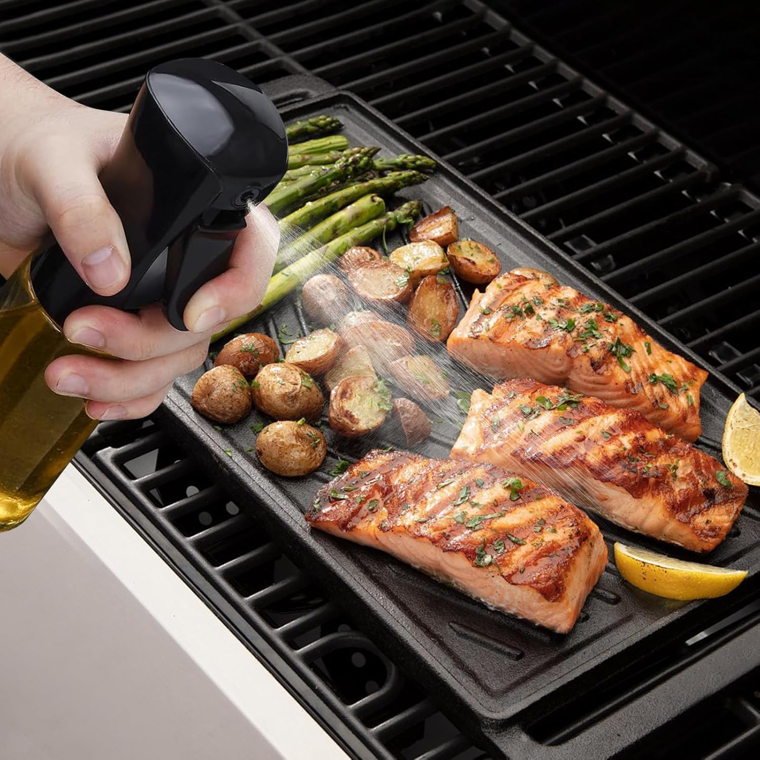 Oil Sprayer for Cooking- 200ml Glass Olive Oil Sprayer Mister, Olive Oil Spray Bottle, Kitchen Gadgets Accessories for Air Fryer, Canola Oil Spritzer, Widely Used for Salad, Baking, Frying, BBQ