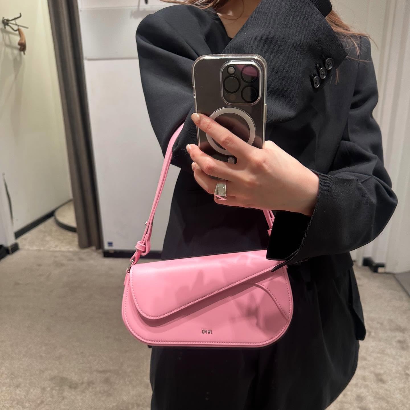 JW PEI Women's Addisyn Shoulder Bag - Image 2