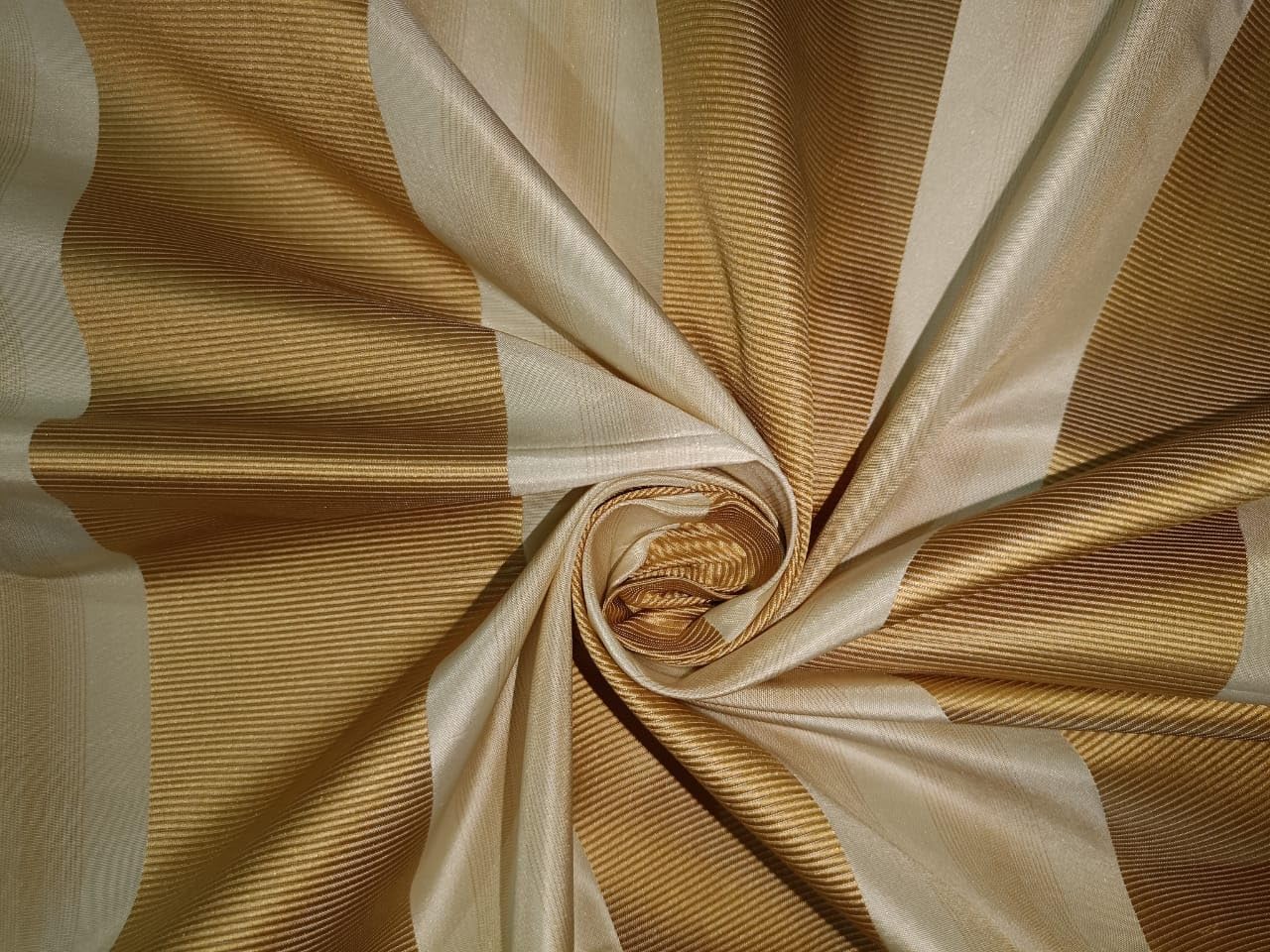 Taffetas satiné à rayures tissu rigide pour robe structurée et volume