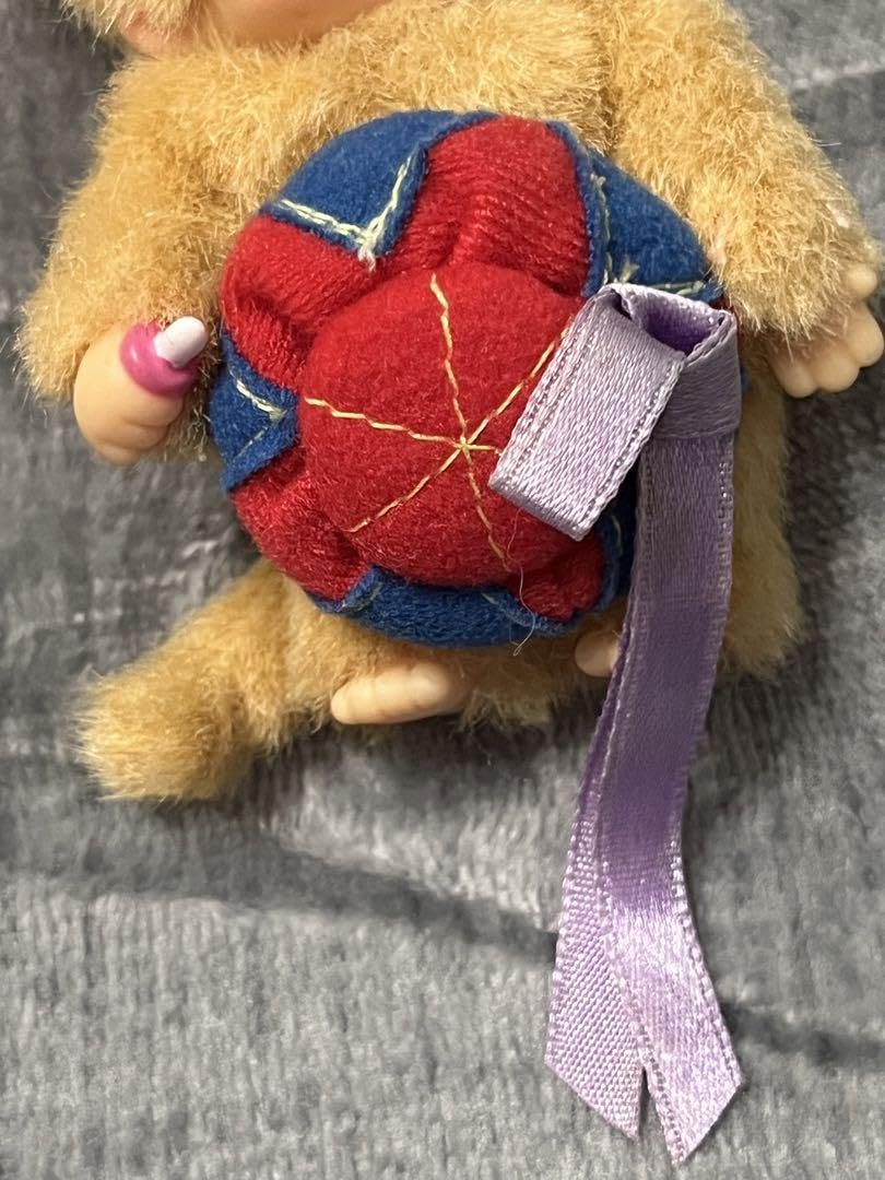 Amazon.co.jp: Monchhichi Local Key Holder, Twin Tails