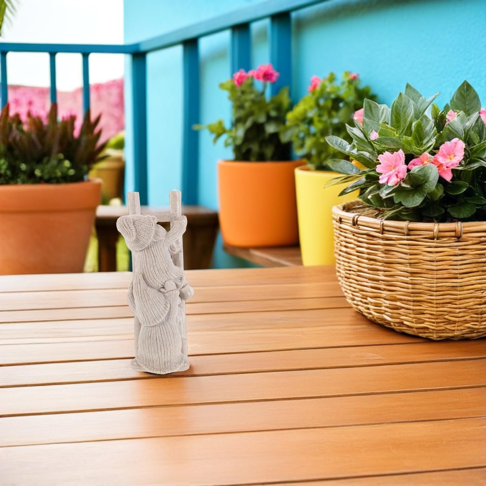 SEWACC Statue de GNOME de Jardin en Résine Résistante aux Intempéries Figurine Murale D’Homme Grimpant à L’Échelle pour Décoration Extérieure de Balcon Terrasse ou Patio Ornement
