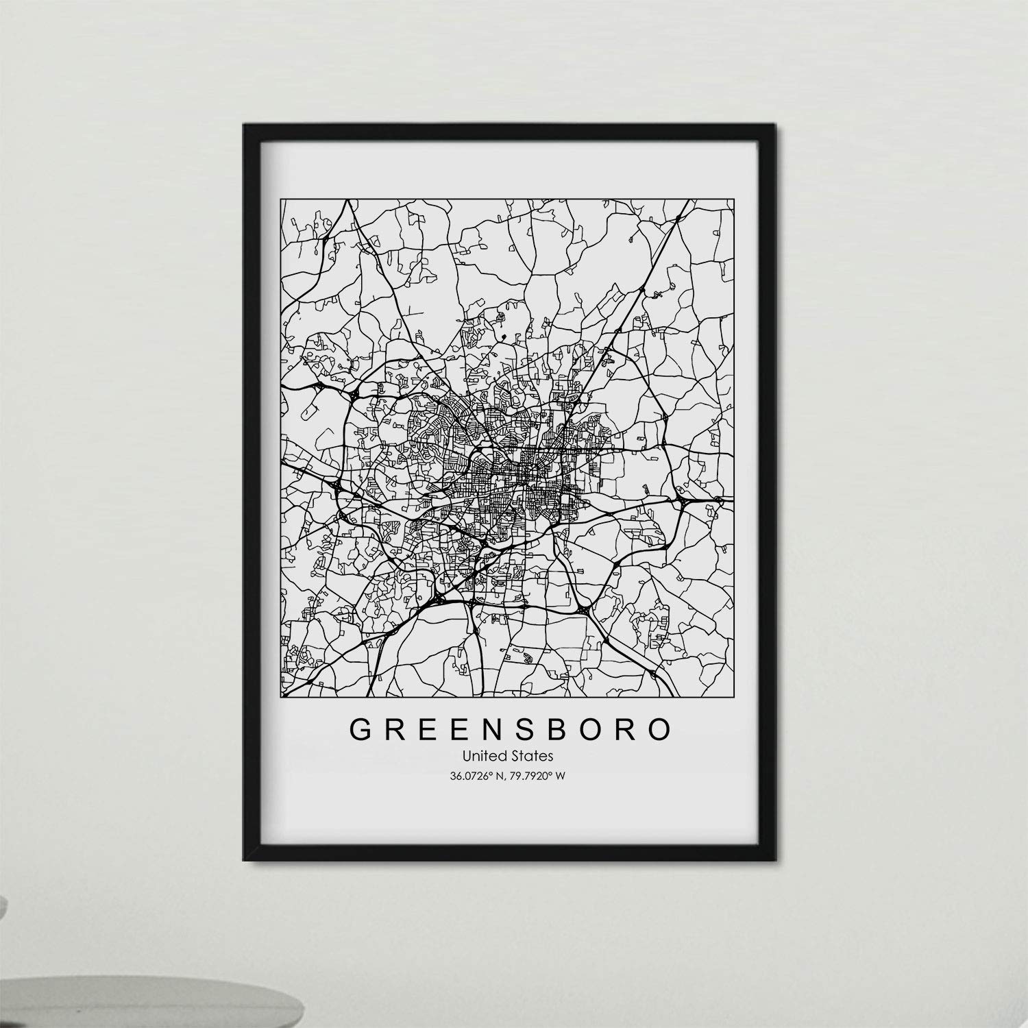 Nacnic Poster with Map of Greensboro. Relax of the United States, with images of maps and roads of the main cities of the United States. A4 size with frame