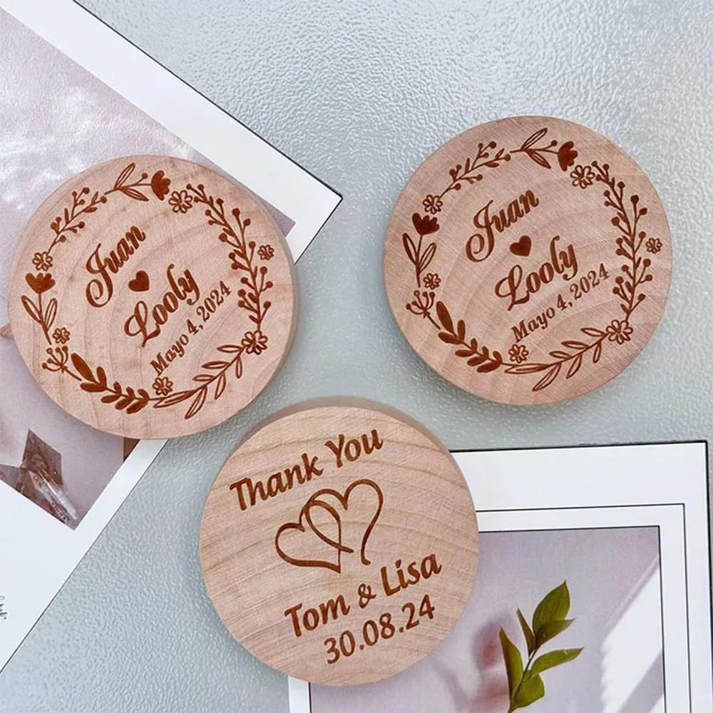 Abrebotellas magnéticas de madera grabada para invitados de boda (50 unidades)