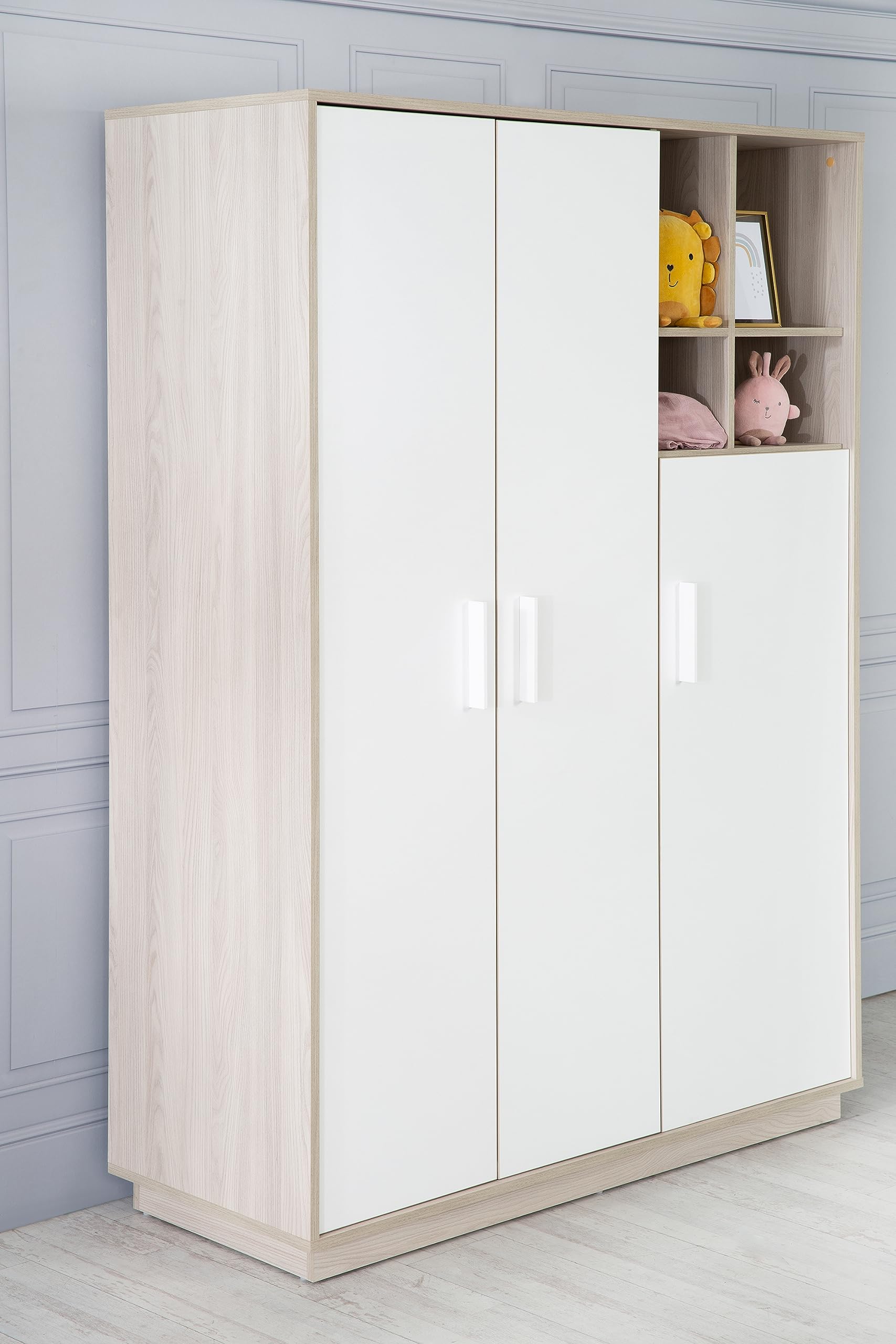 roba Chambre Bébé Complète Olaf - Lit Évolutif 70 x 140 cm + Commode à Langer + Armoire à 3 Portes - Blanc / Décor Bois