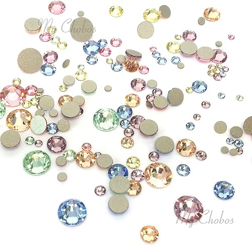 Colores de bebé mezclados con Swarovski 2058 Xilion / 2088 Xirius Rose flatbacks. Tamaños: ss5, ss7, ss9, ss12, ss16, ss20, ss30. Piedras de estrás