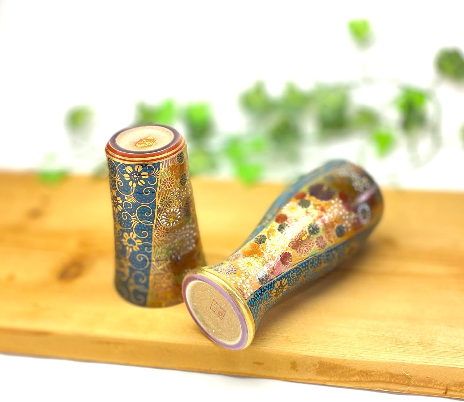 Kutani japanese porcelain Pair【Beer Glass】Green Grain + Gold Flower Filled (Small) & Green Grains + Gold Flower Filled (Large)