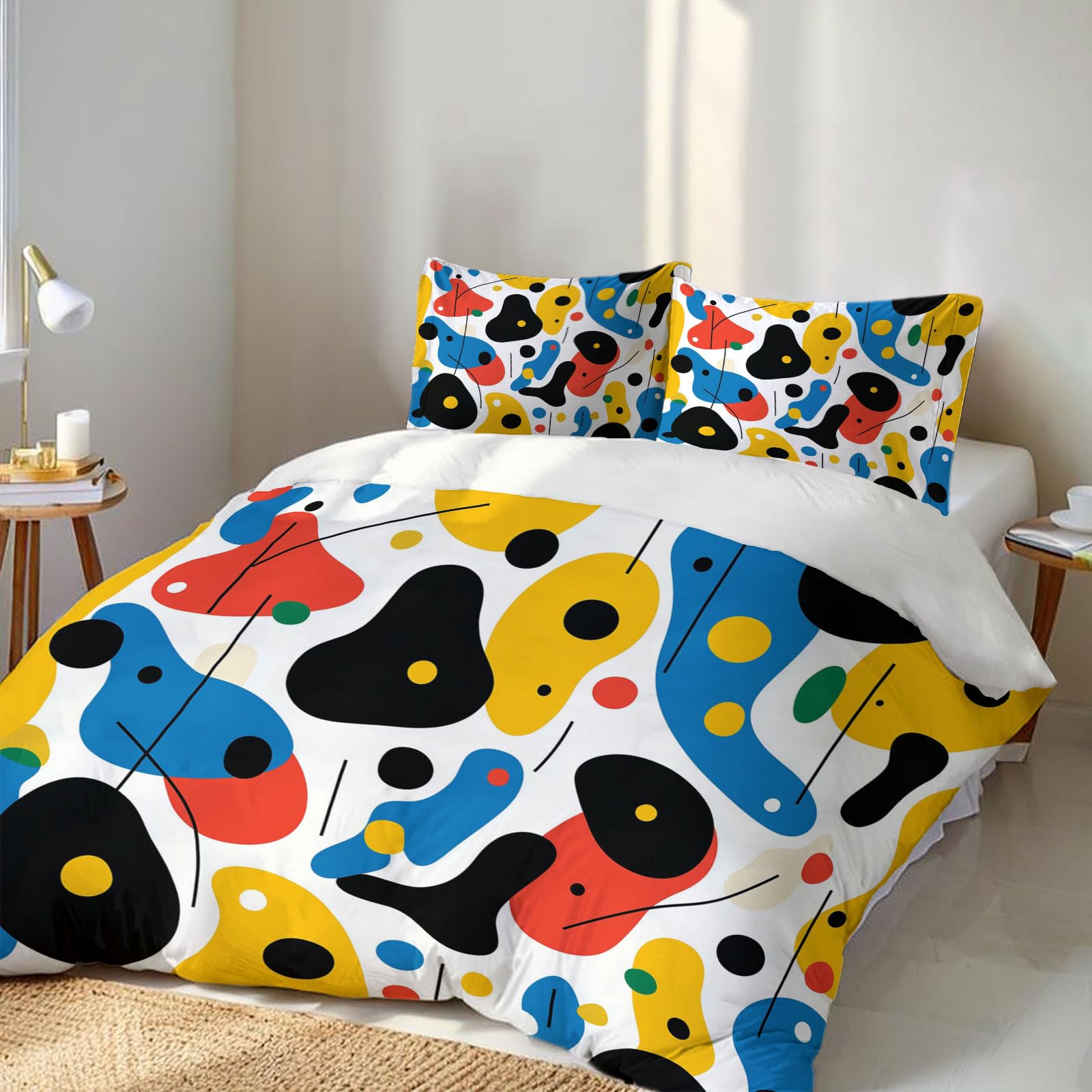 Parure de lit motif abstrait coloré pour réveiller la déco de la chambre
