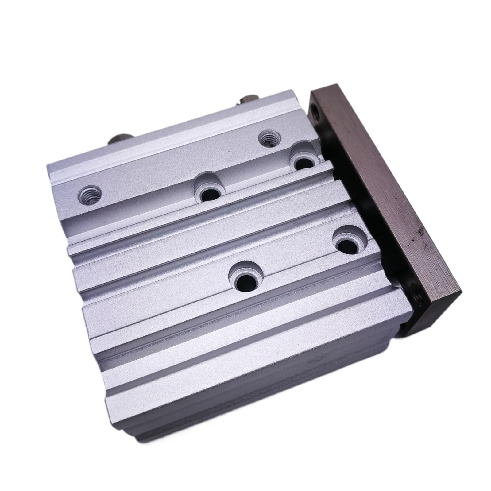 Vérin pneumatique MGPL20 trois axes anti-rotation pour espace restreint