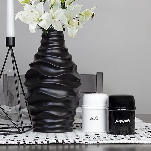 Miniatura 9 de AuldHome Design Juego de salero y pimentero (negro brillanteblanco) juego de coctelera contemporánea y moderna estilo rústico estilo retro esmaltado