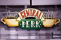 Vista 1 de Trends International Friends - Póster de pared de Central Perk, 22.375 x 34 pulgadas, versión premium sin marco