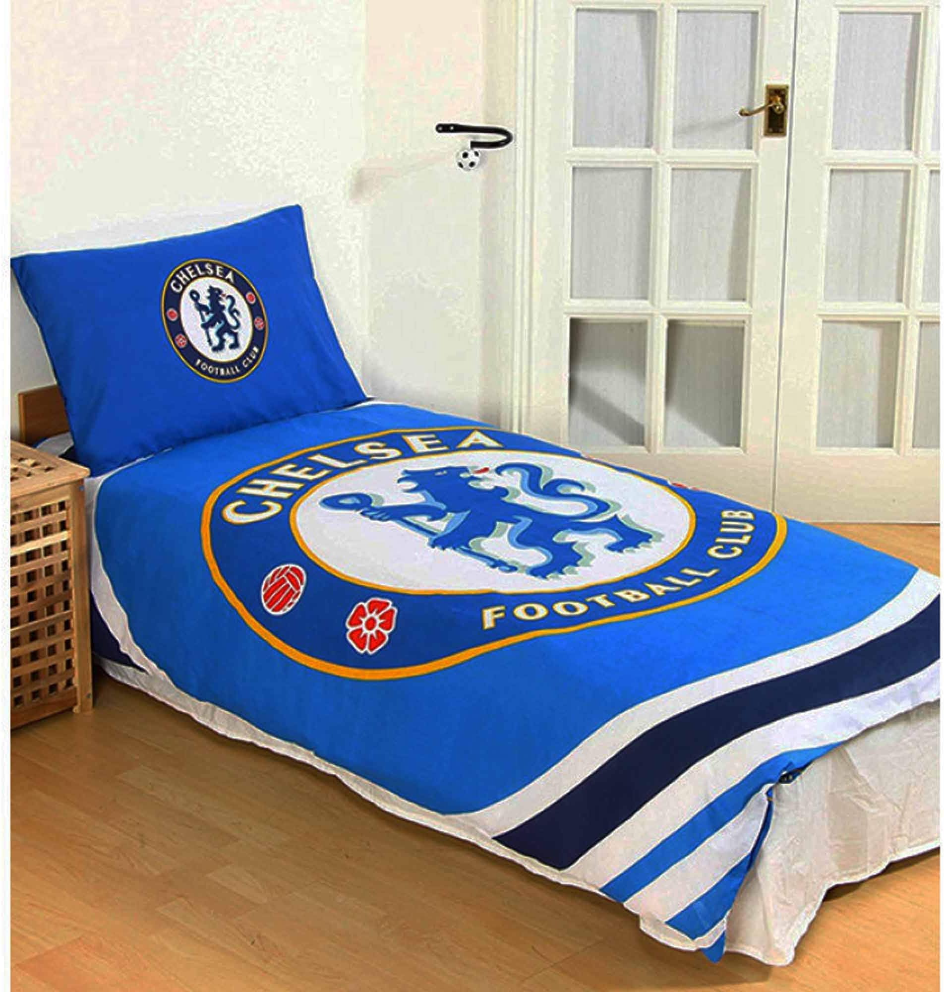 Official Chelsea FC Single Duvet Cover Set With Pillowcase (Reversible)
